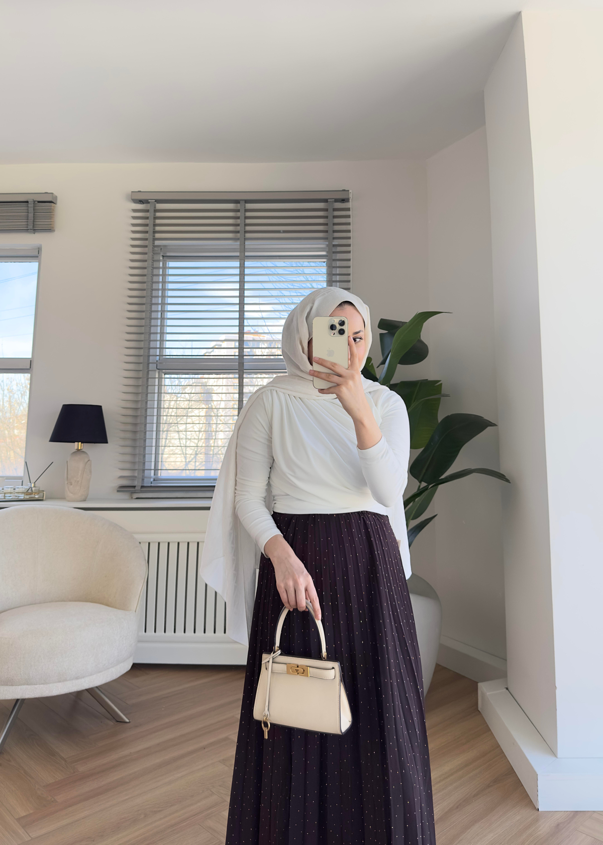 Taşlı Piliseli Etek Kahve