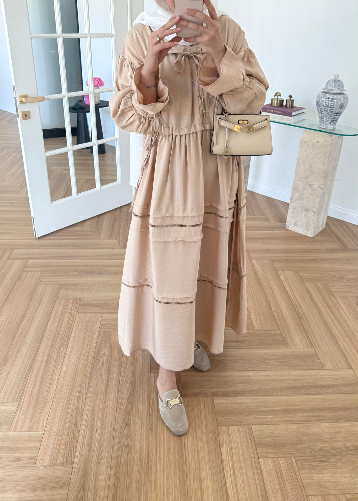 V Yakalı Elbise Taş