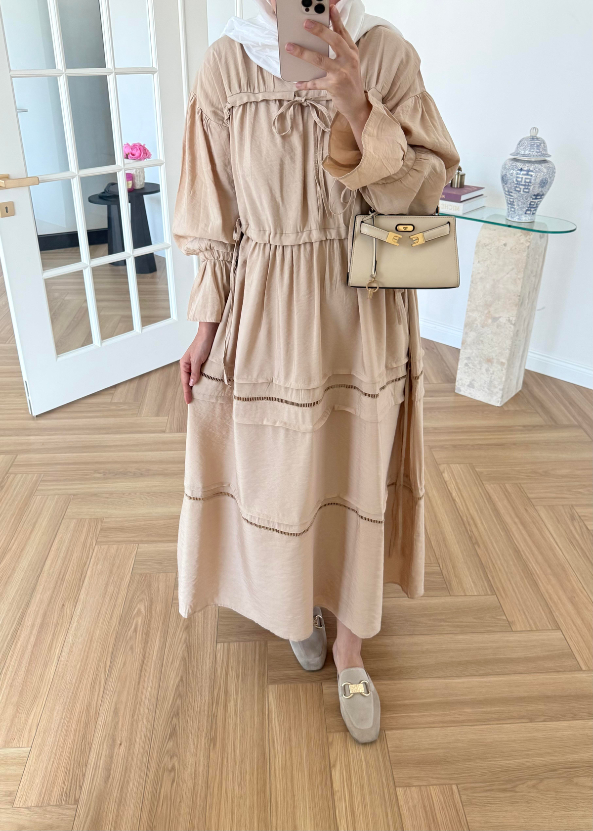 V Yakalı Elbise Taş