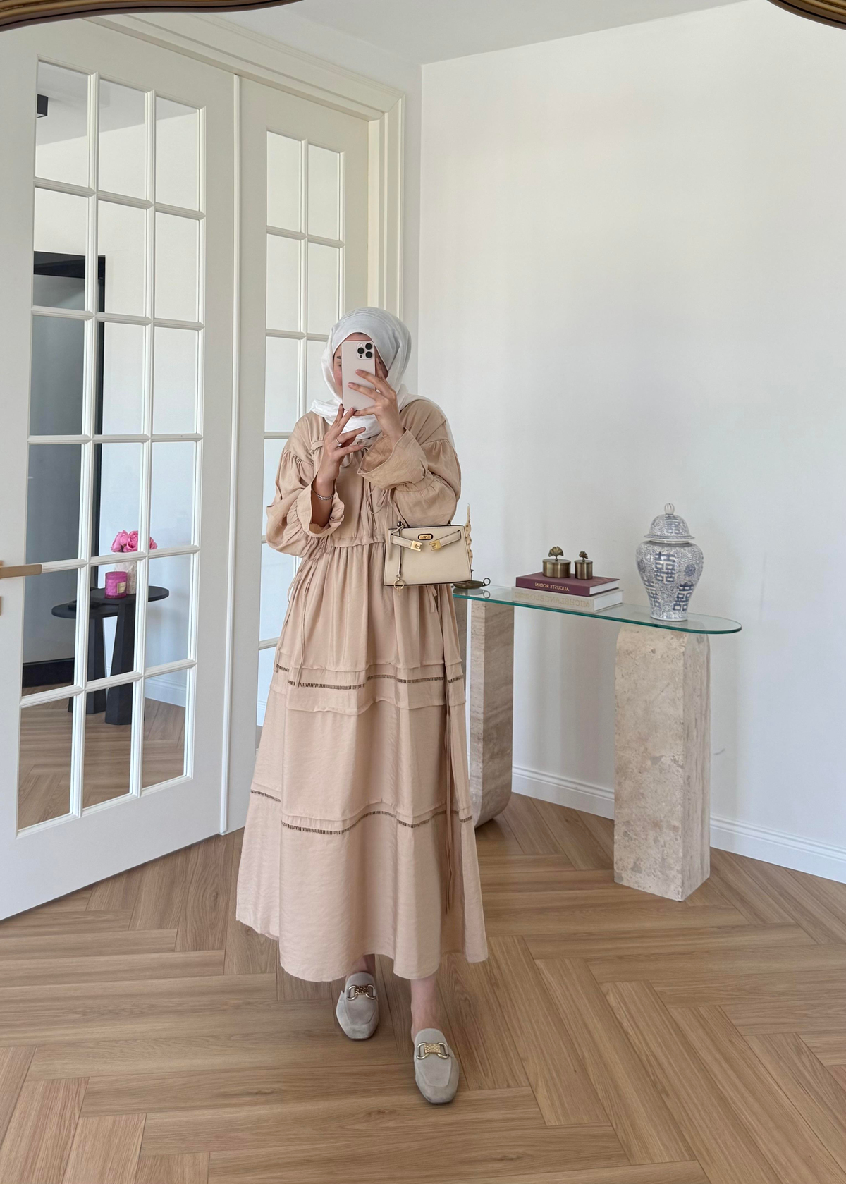 V Yakalı Elbise Taş