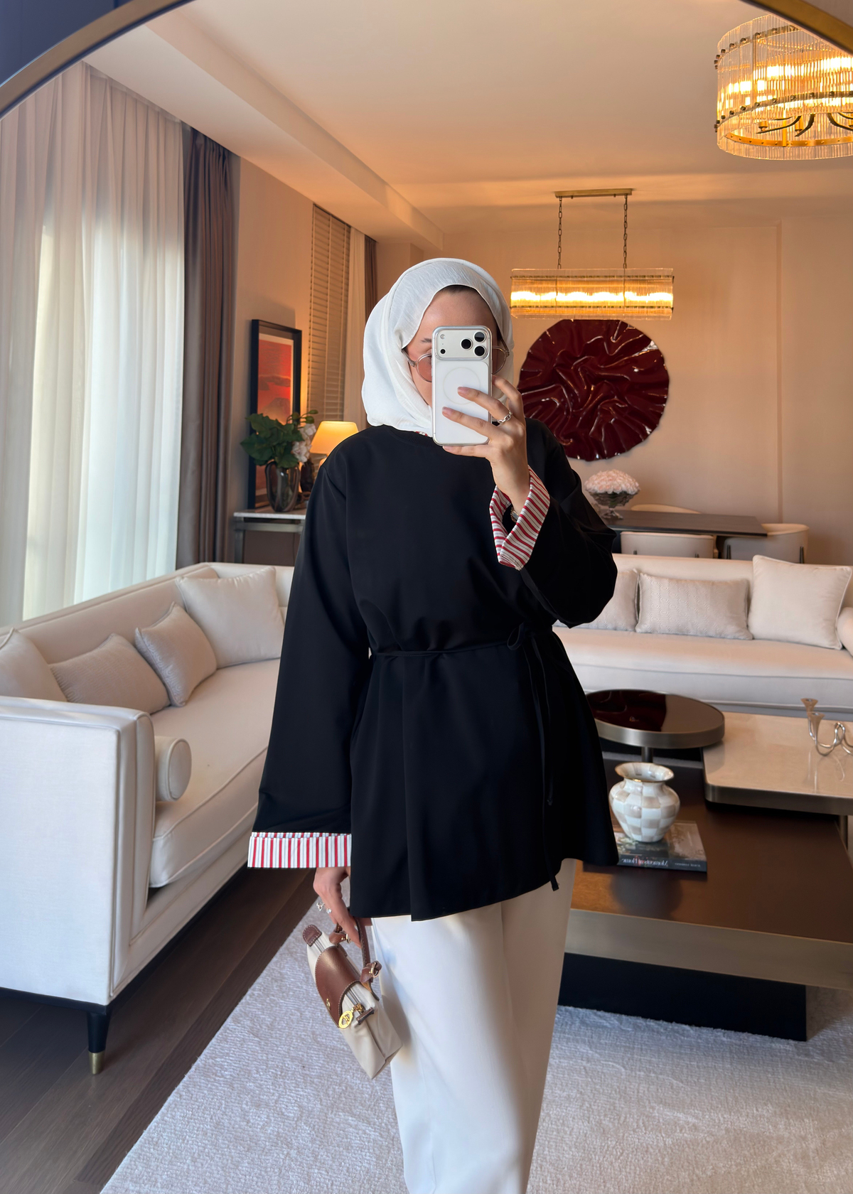 Yakası ve Kolları Gömlek Detaylı Bağlamalı Tişört Siyah