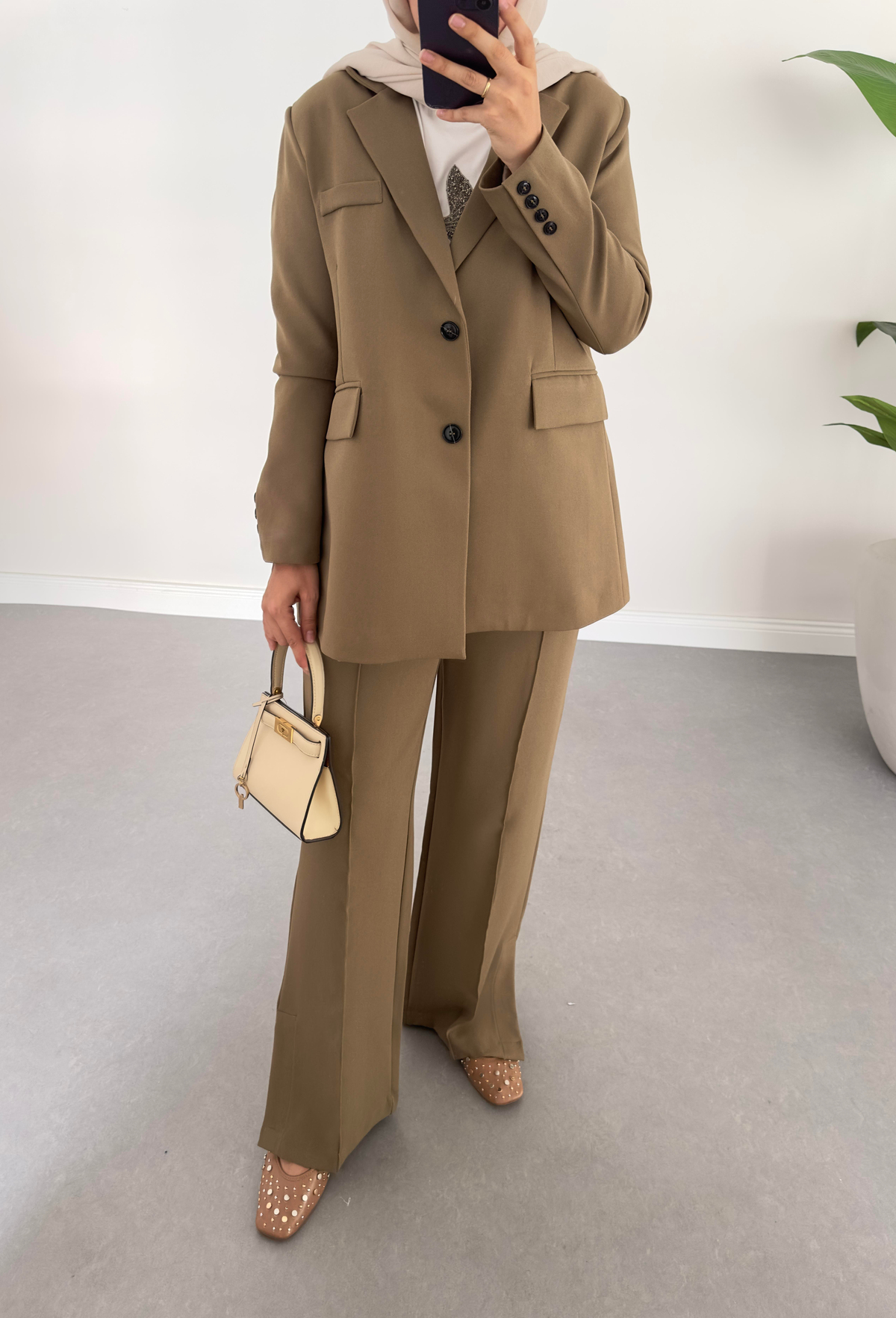 Yan Yırtmaçlı Krep Pantolon Bronz