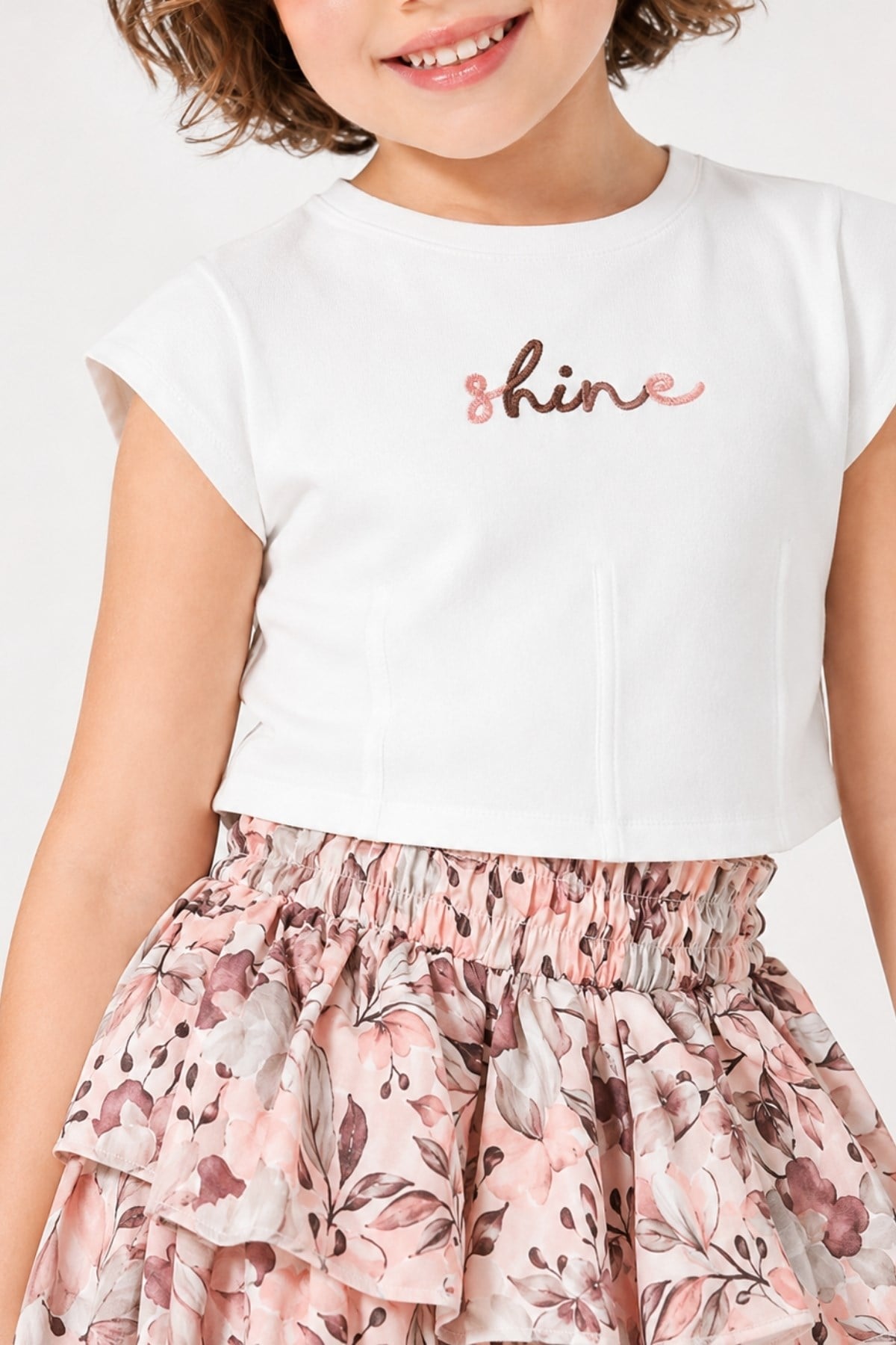 Kız Çocuk Nakışlı T-shirt ve Etek Takım  - Pembe