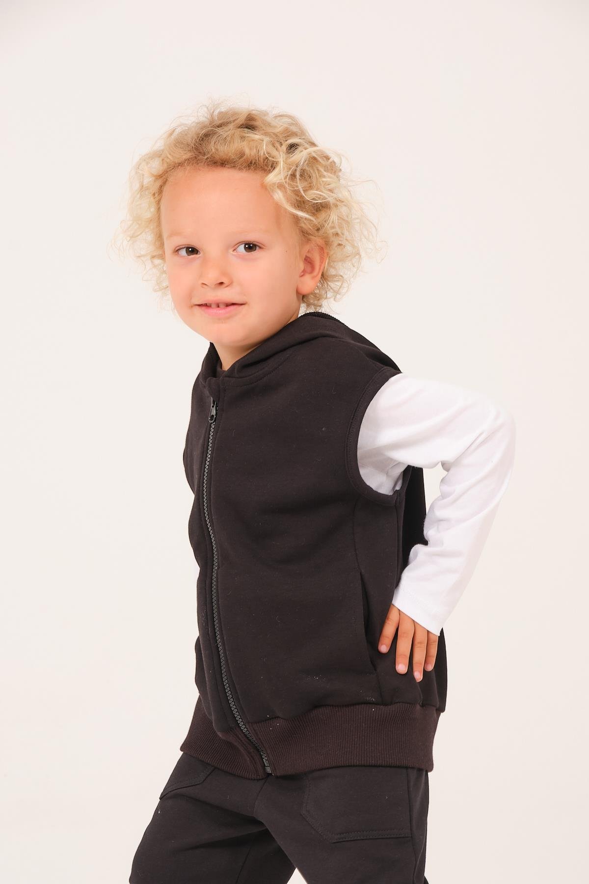 Unisex Çocuk Basic Kapüşonlu Yelek - Siyah