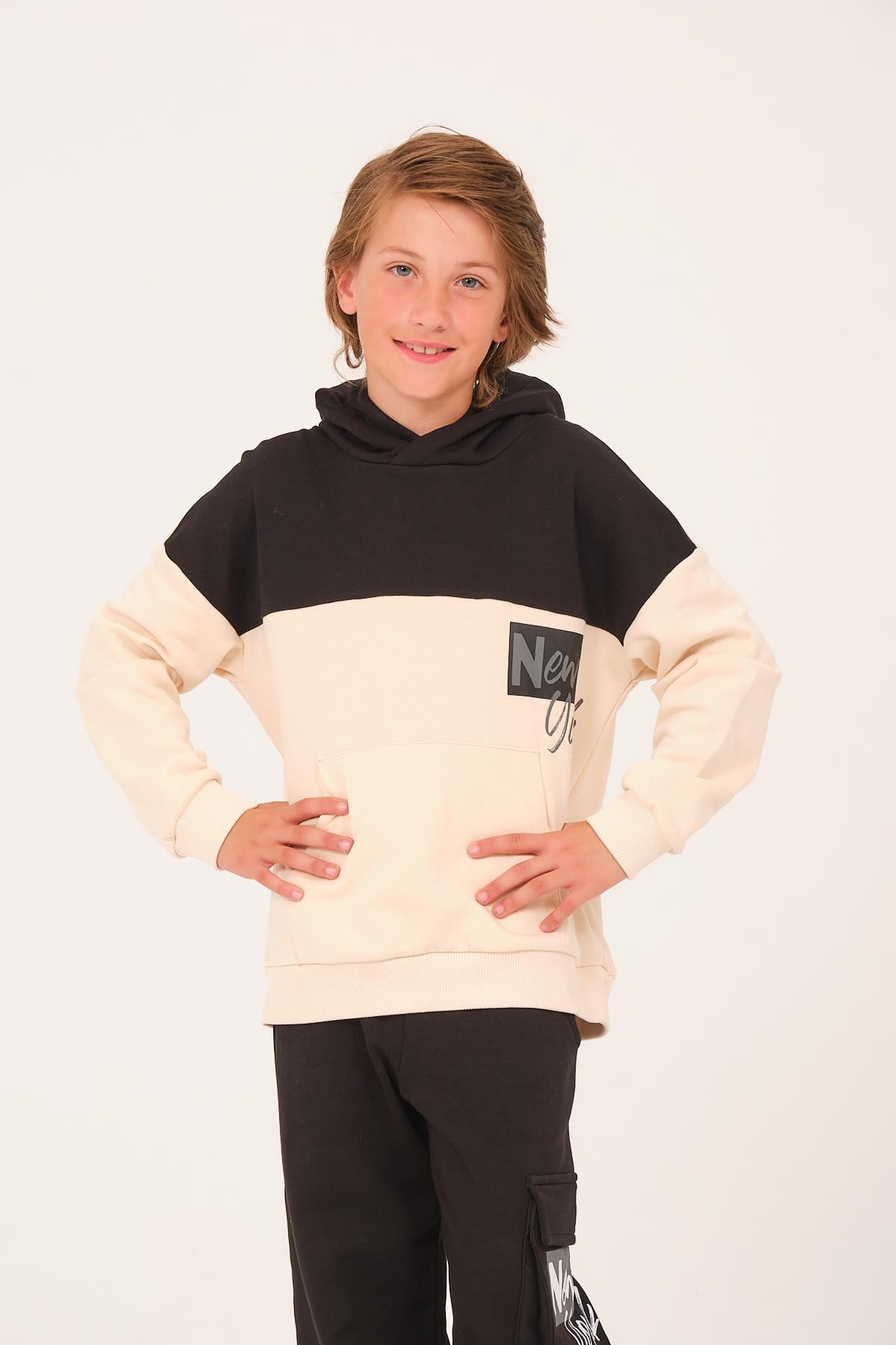 Kız Erkek Çocuk Baskılı Kapüşonlu Sweatshirt - Krem