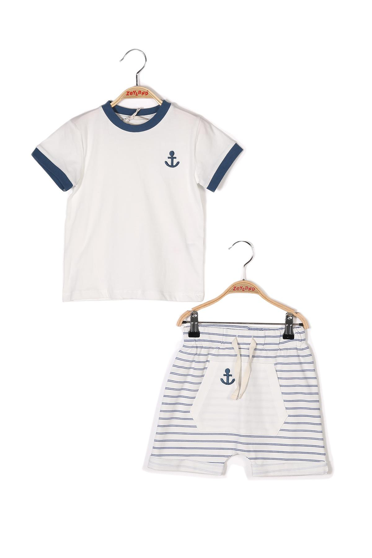 Erkek Bebek Çapa Nakışlı T-shirt ve Kanguru Cepli Şort Takım