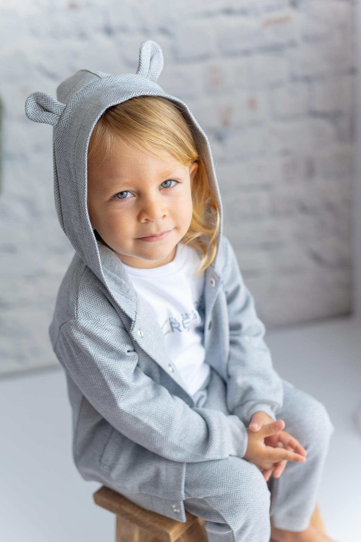 ERKEK BEBEK KAPUSONLU HIRKA VE PANTOLON TAKIM