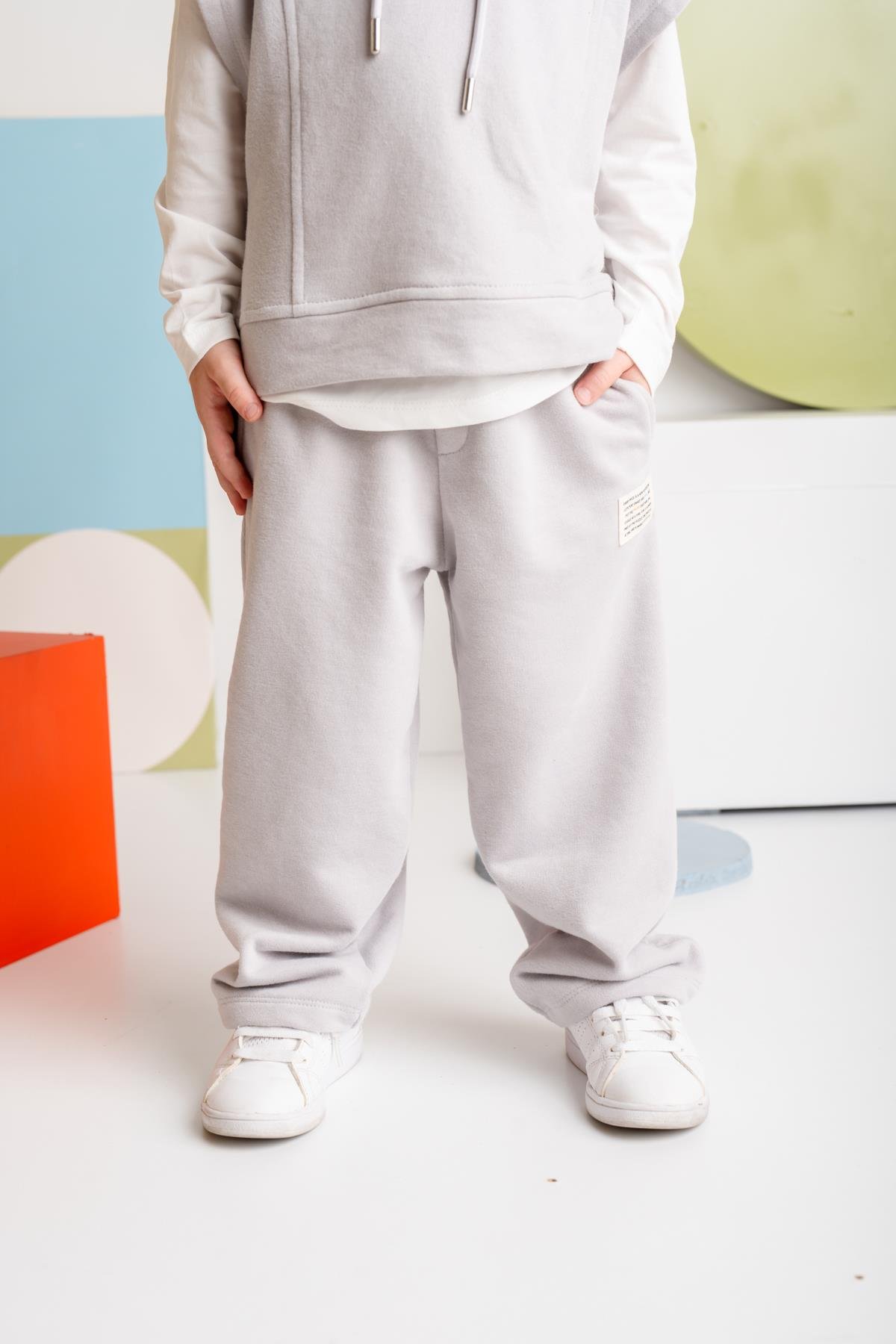 Erkek Çocuk Düz Paça Fırçalı Tek Alt  - Gri