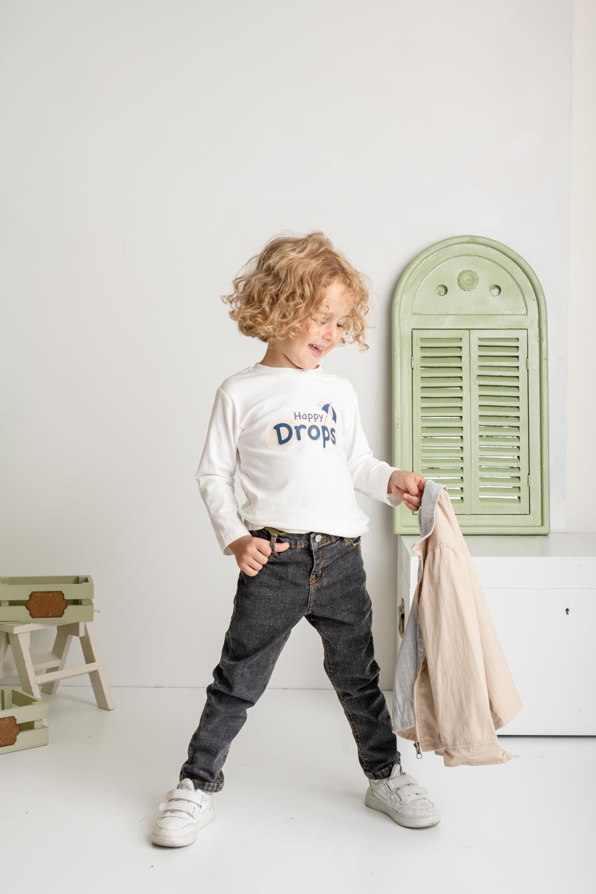 Erkek Çocuk Fermuarlı Yağmurluk Detaylı Üçlü Takım - Bej