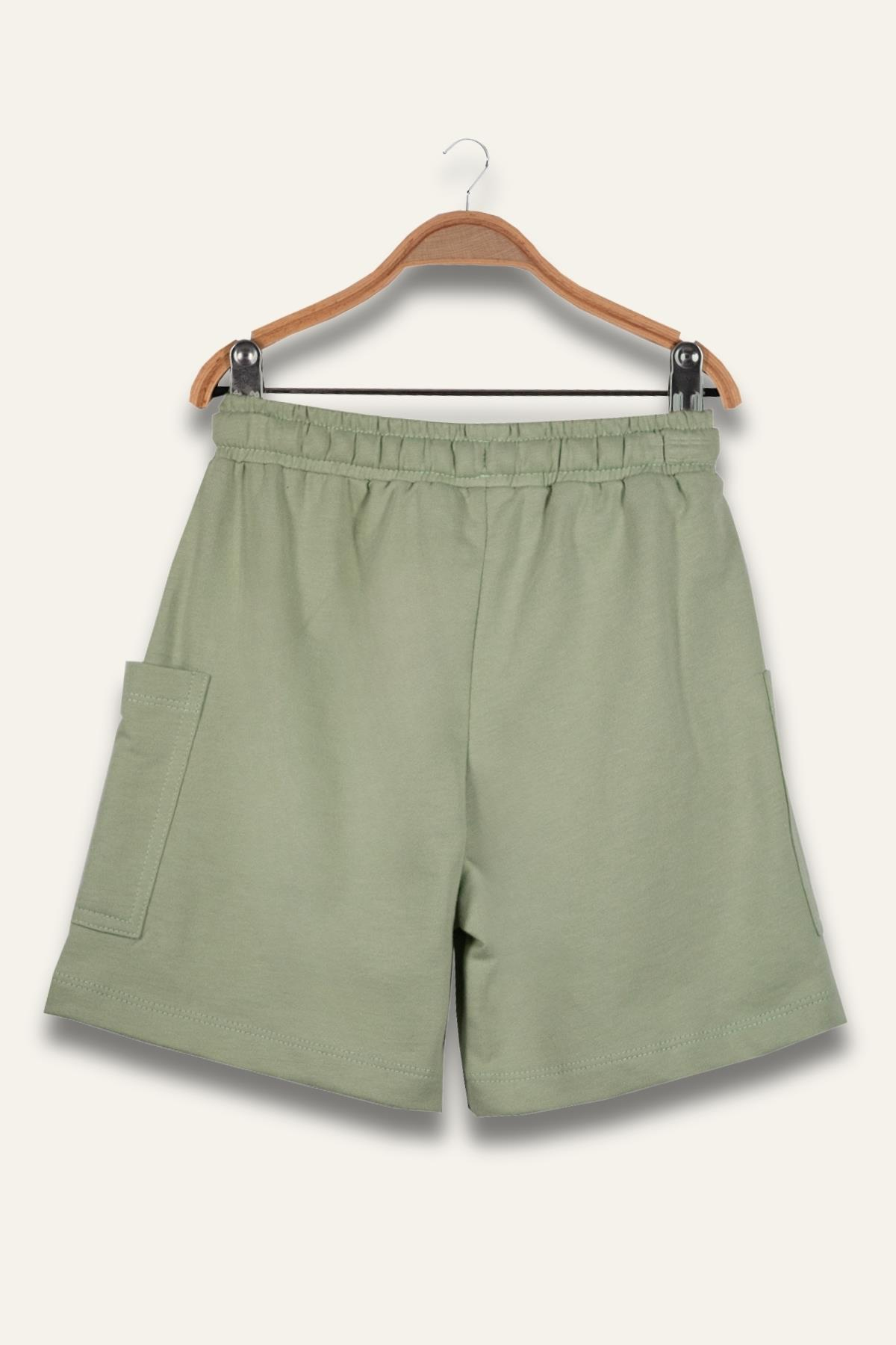 Erkek Çocuk Yandan Çepli Kısa Şort - Yeşil