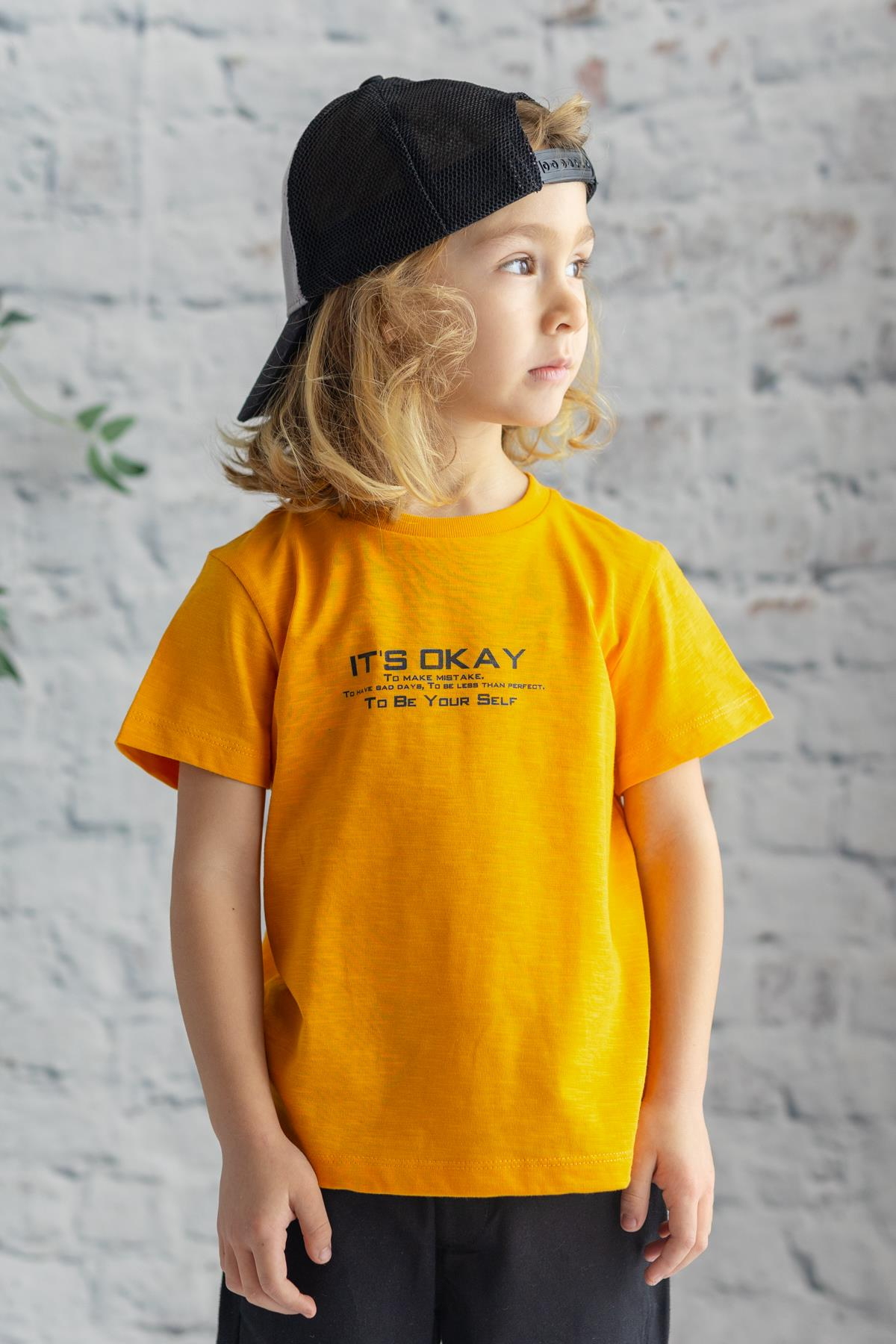 Erkek Çocuk Yazı Baskılı Flamlı Basic T-shirt