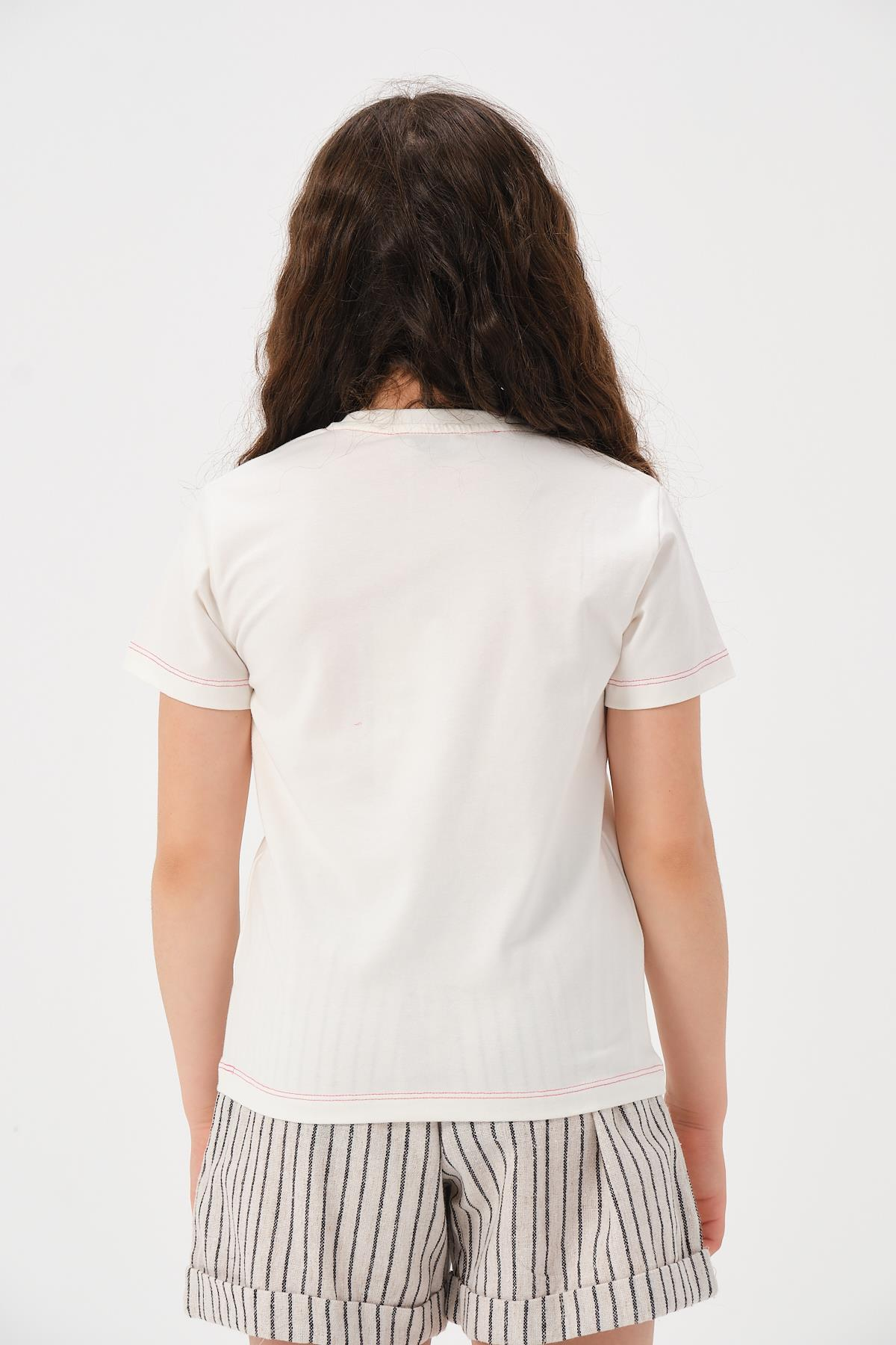 Genç Kız Çocuk Zincir Kolye Detaylı Kalp Baskılı T-shirt