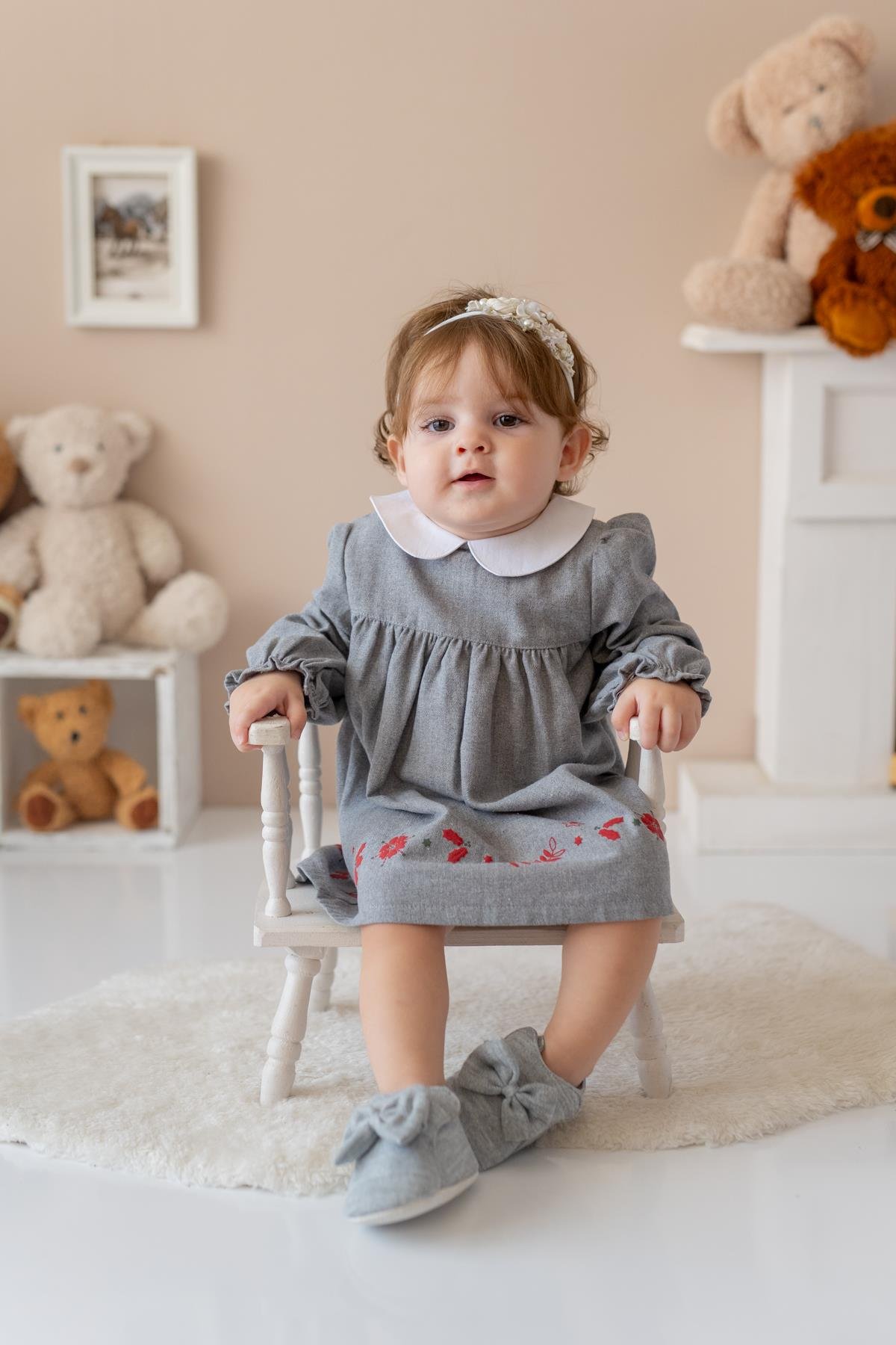 Kız Bebek Bebe Yaka Nakışlı Dokuma Elbise - Gri