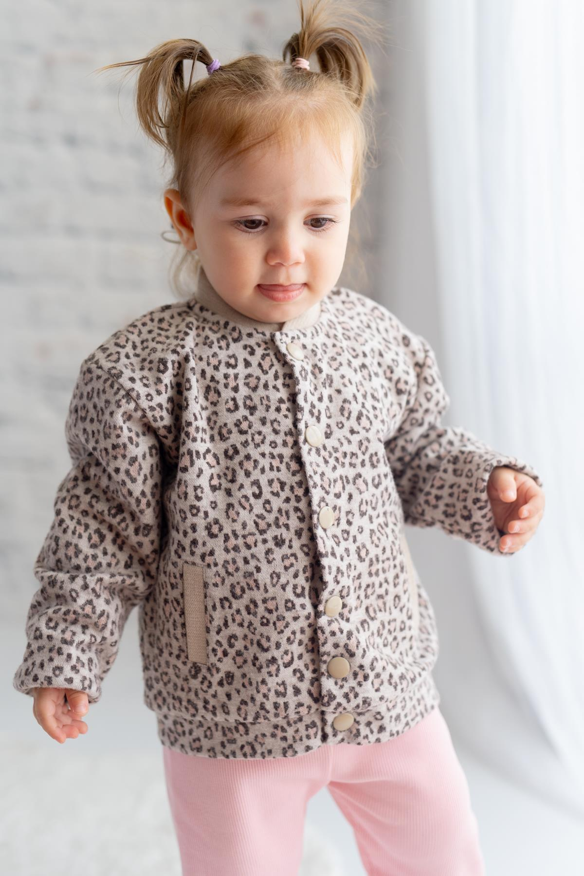 KIZ BEBEK LEOPAR DESENLI ORME CEKET