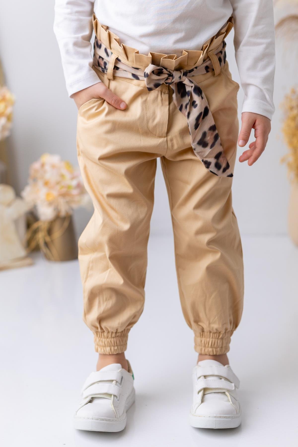 Kız Çocuk Beli Büzgülü Jogger Pantolon - Bej