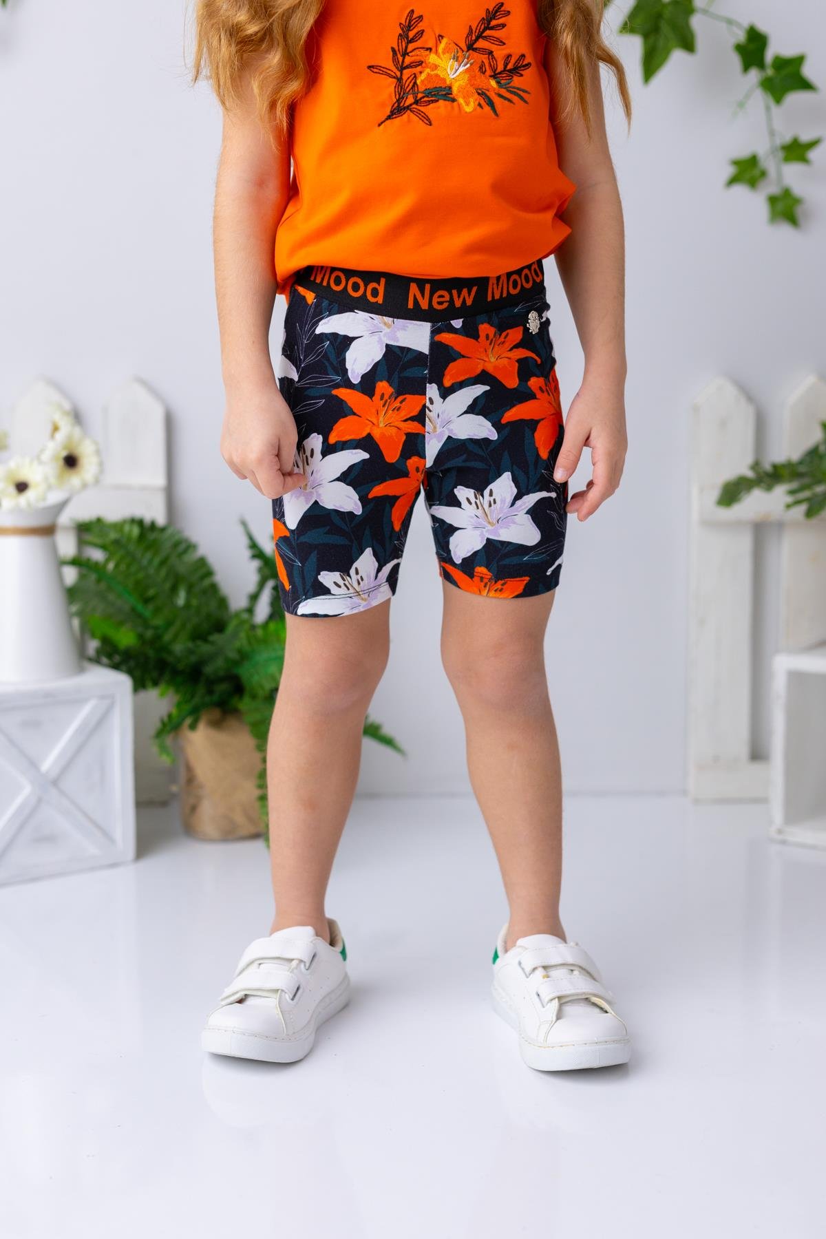 Kız Çocuk Çiçek Desenli Kısa Tayt - Çiçek Desenli