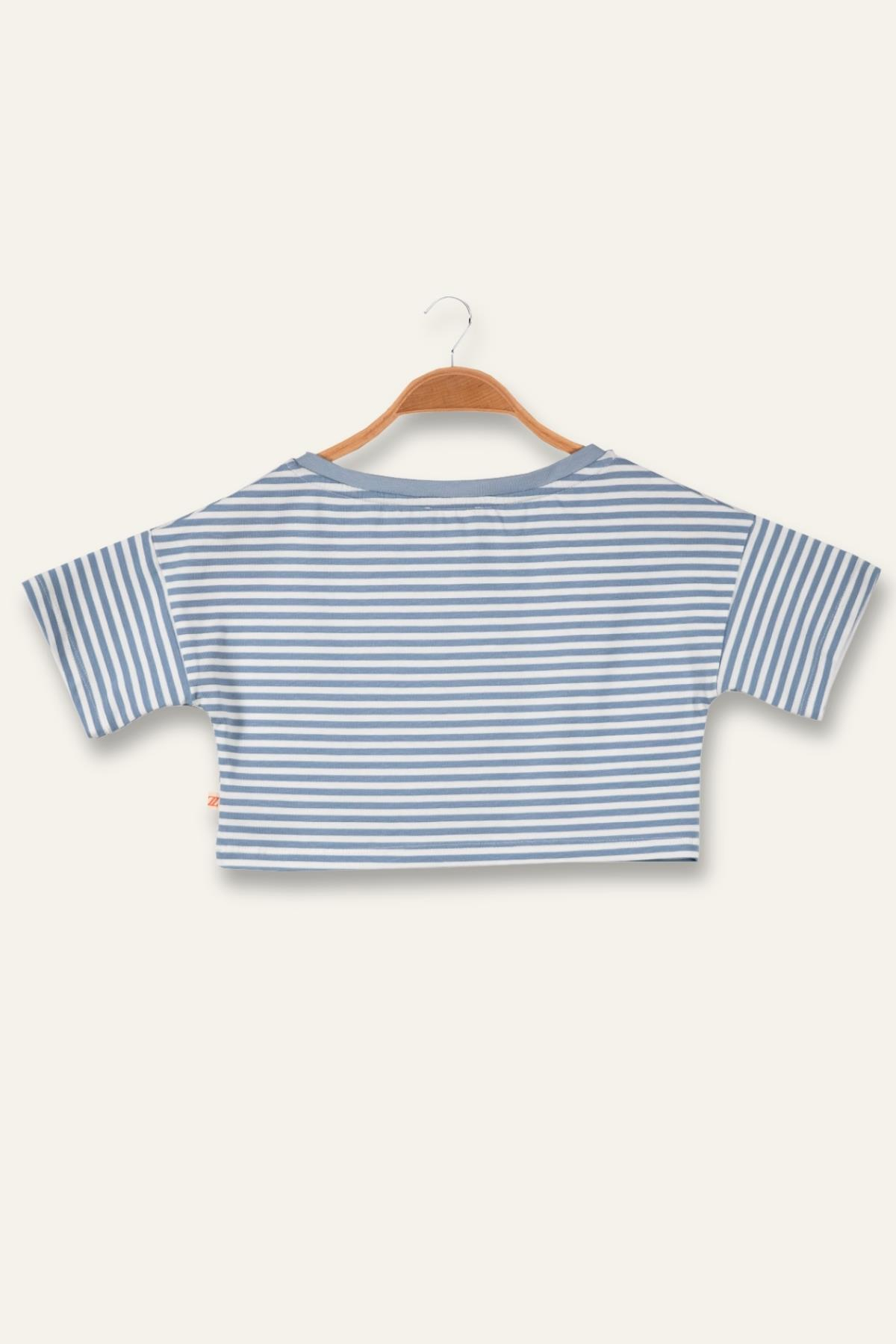 Kız Çocuk Çizgili Çep Detaylı Crop T-Shirt - Mavi Çizgili