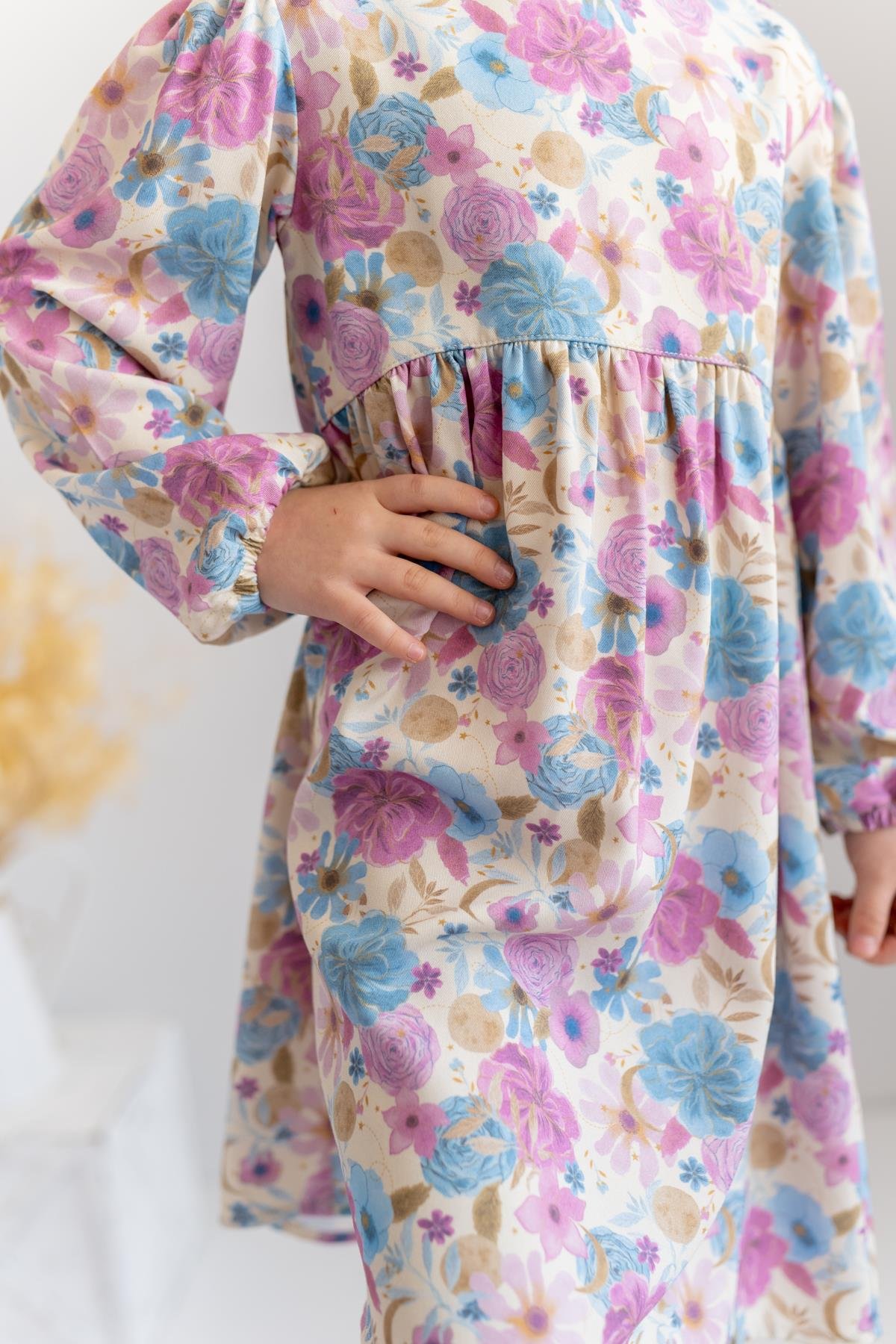 Kız Çocuk Desenli Dokuma Elbise 