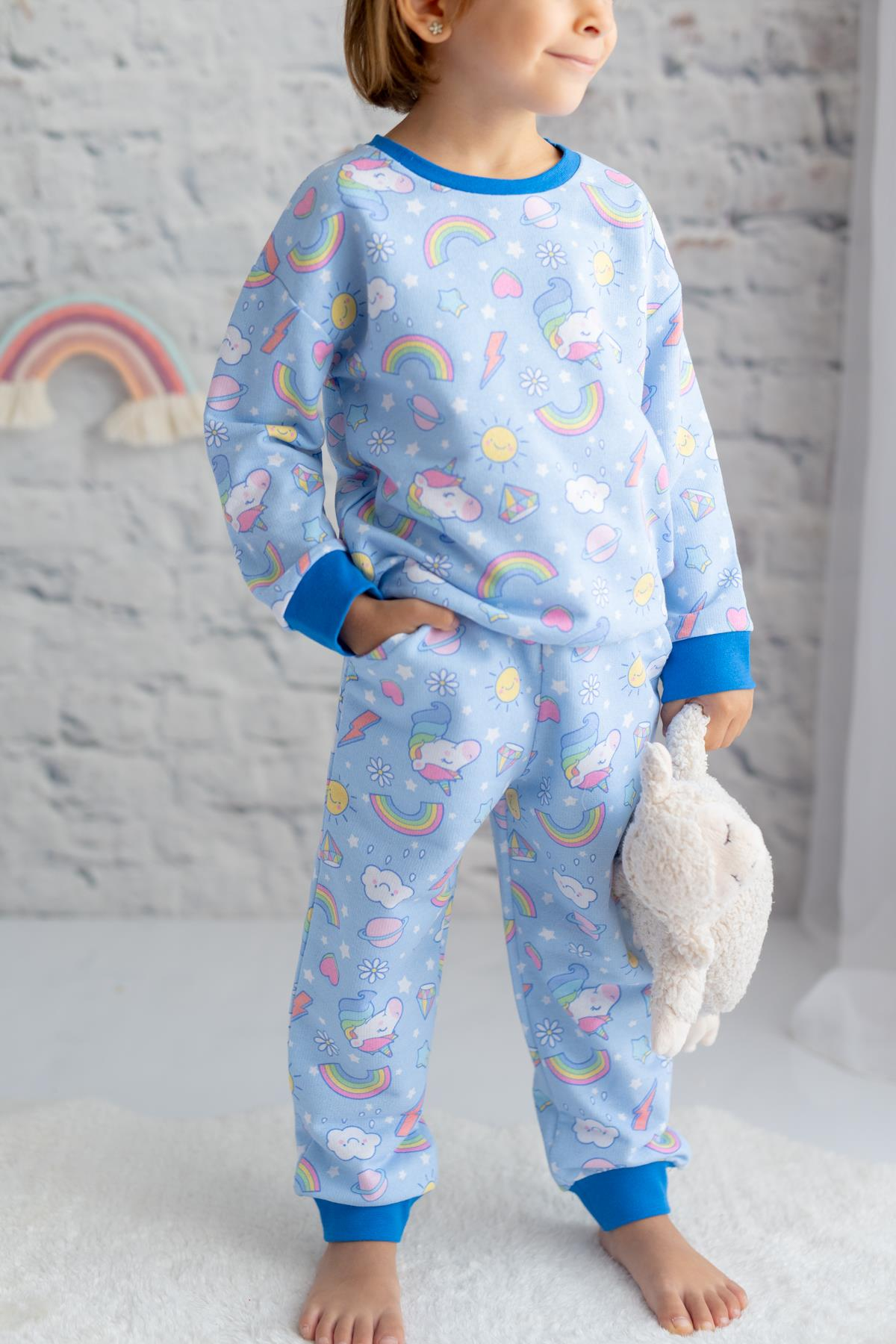 Kız Çocuk Gökkuşağı Desenli Eşofman Takımı