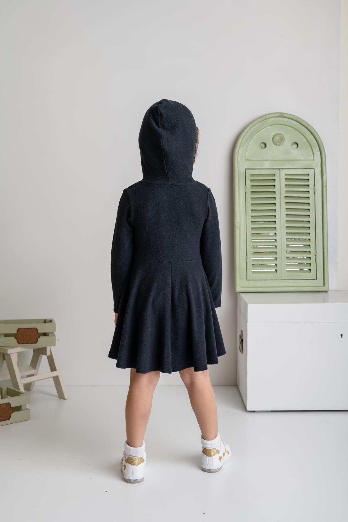 Kız Çocuk Kapşonlu Yumoş Elbise - Siyah