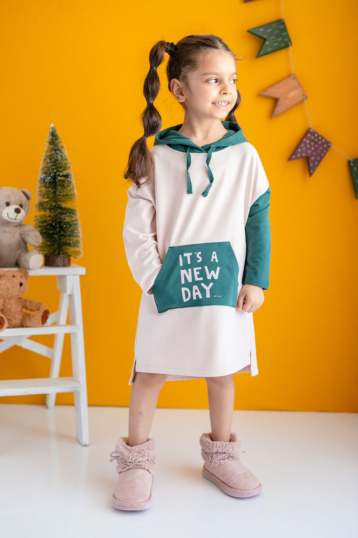 Kız Çocuk Kapüşonlu New Day Elbise (2-6yaş)
