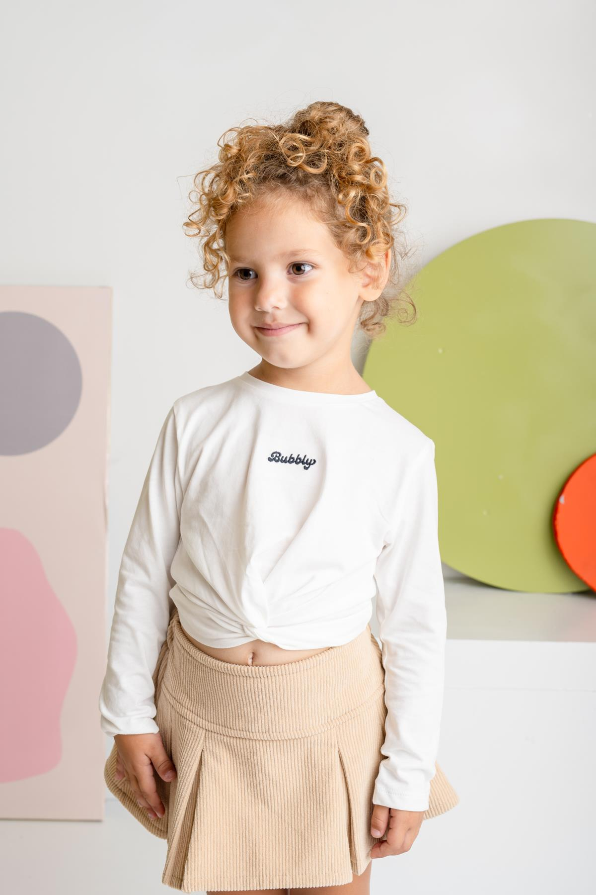 Kız Çocuk Nakışlı Uzun Kol Önden Büzgülü T-shirt - Ekru