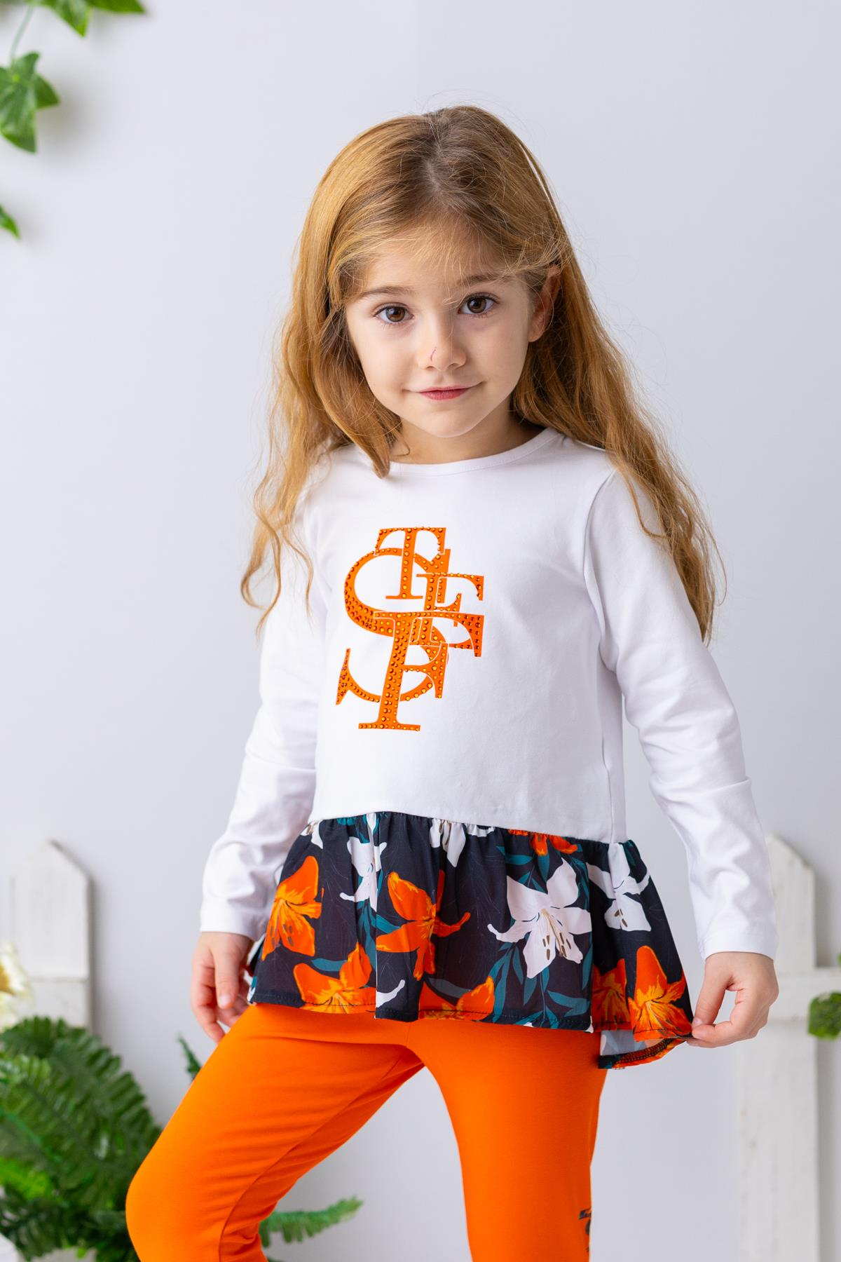 Kız Çocuk Taşlı ve Fırfır Detaylı Uzun Kollu Bluz - Beyaz