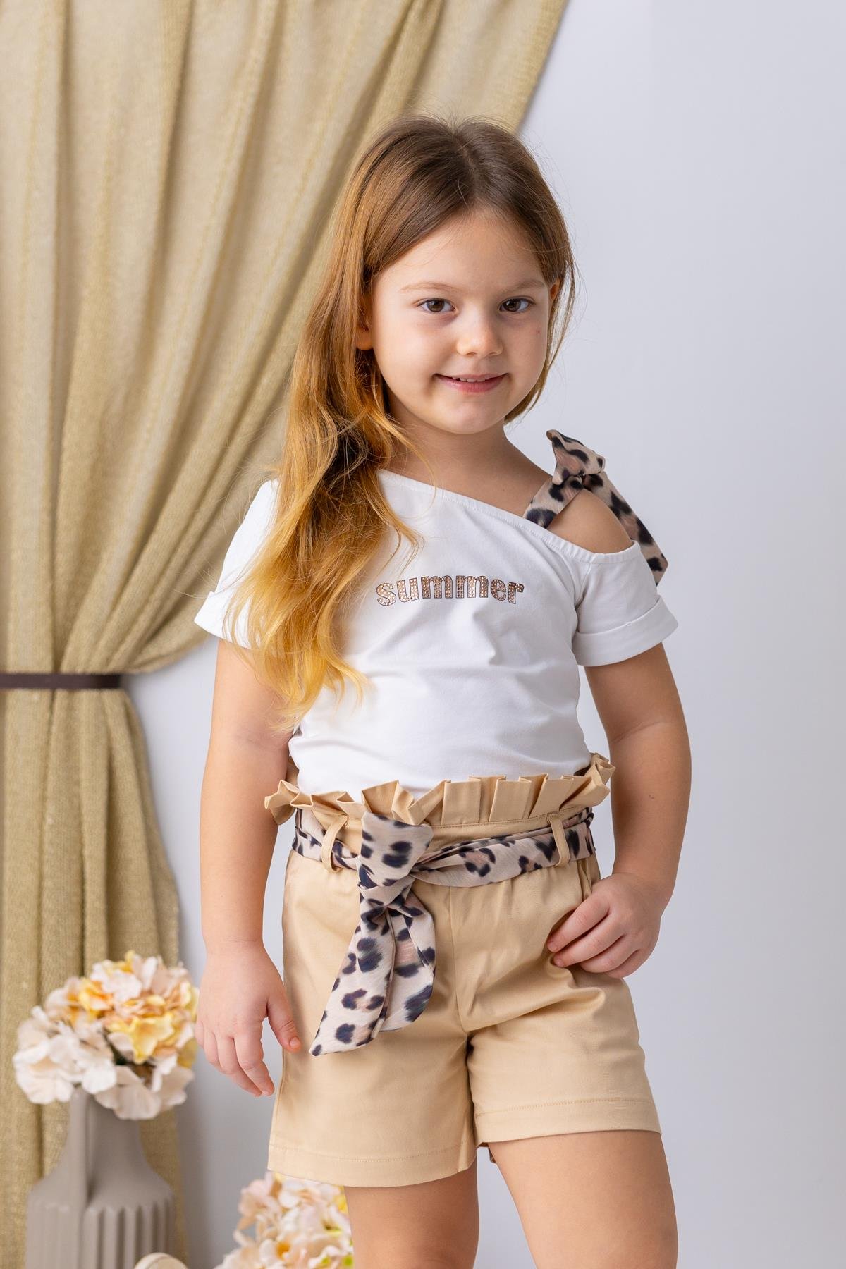 Kız Çocuk Yakası Yakası Fiyonk Detaylı T-shirt - Beyaz