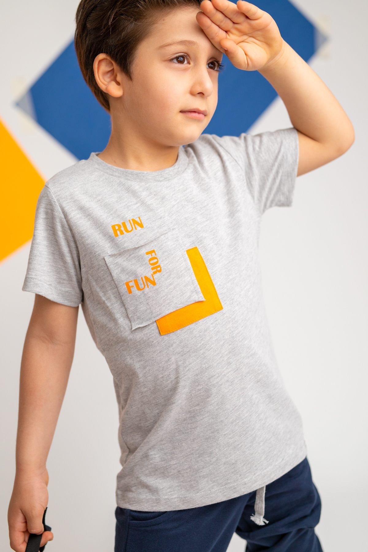T-SHIRT
