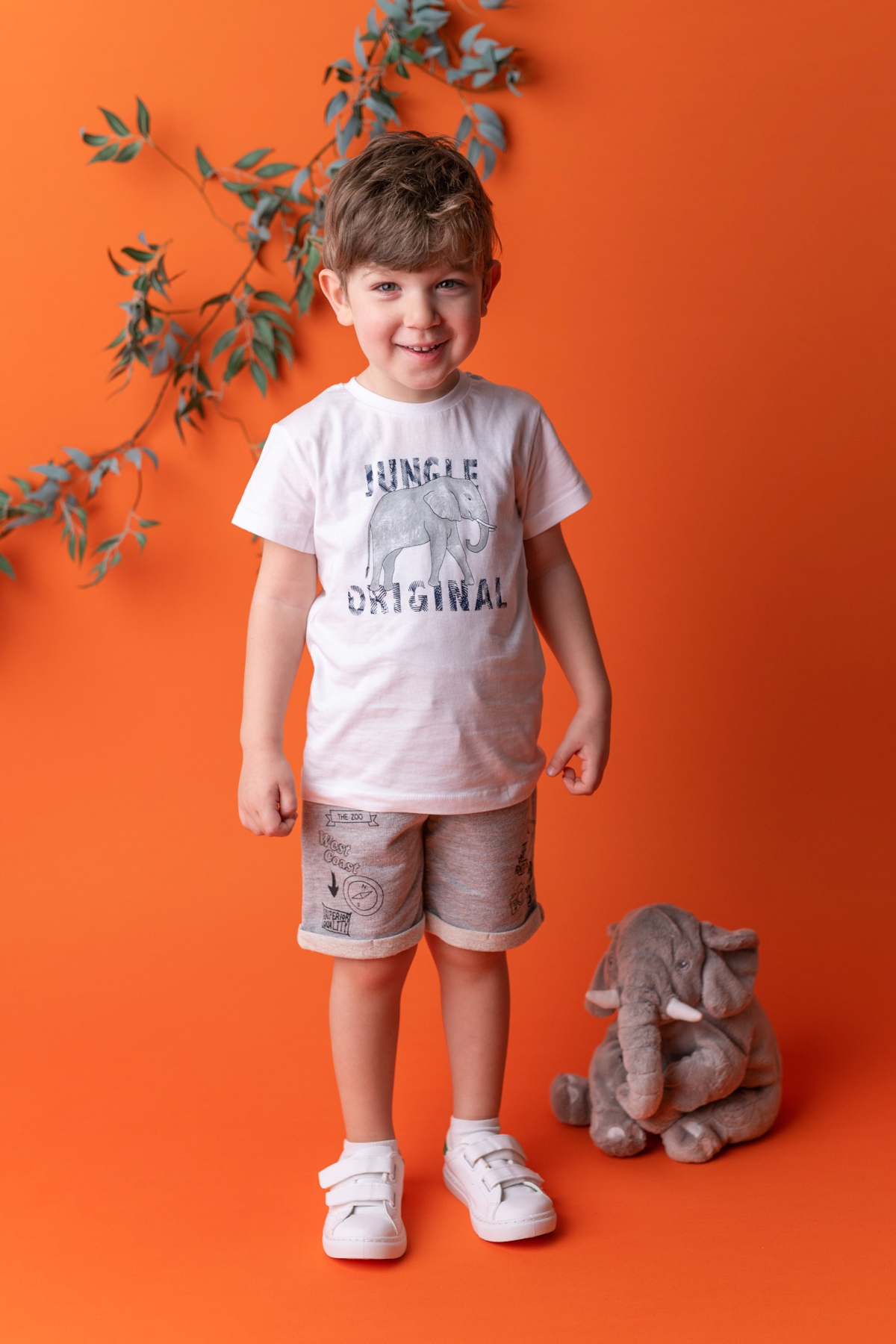 T-SHIRT