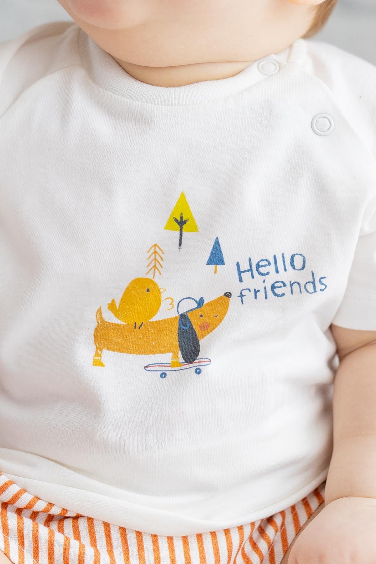 T-SHIRT