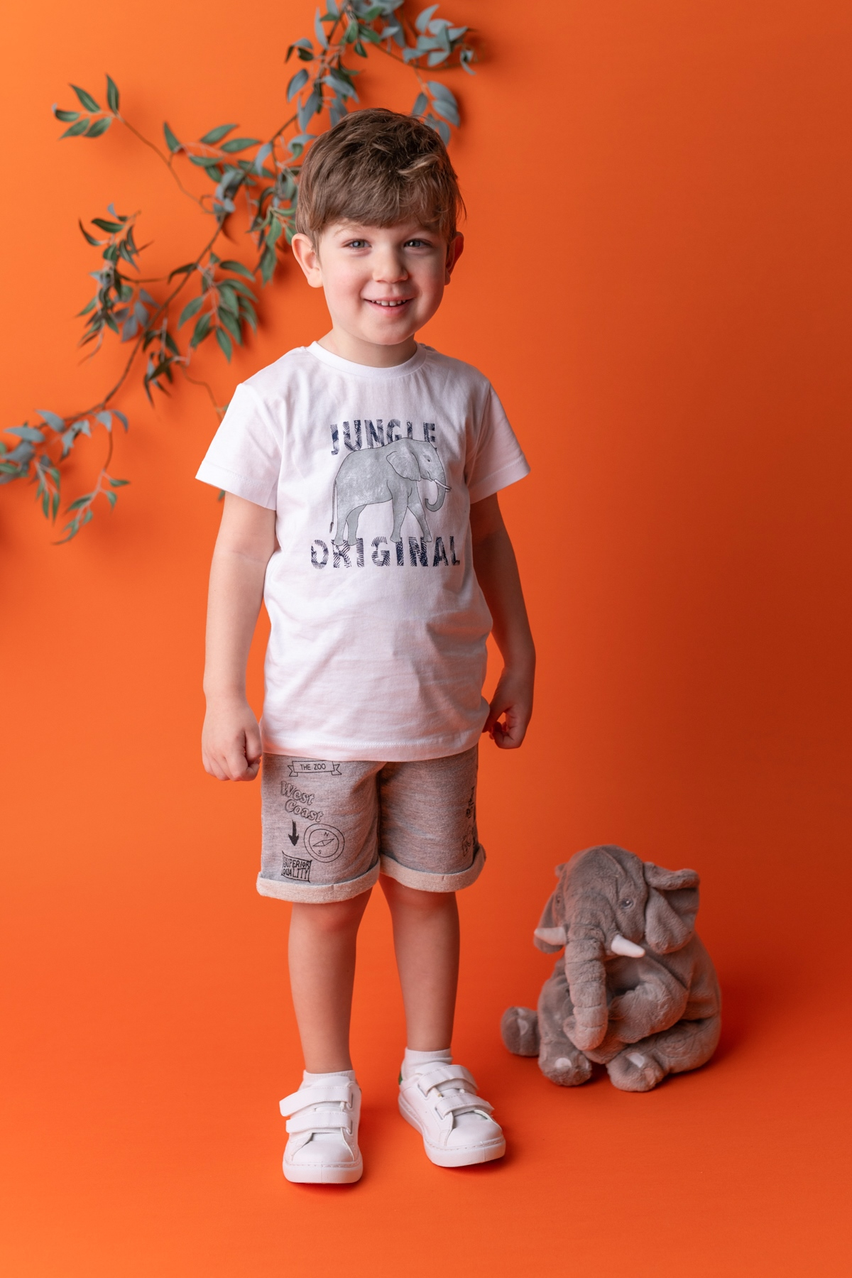 T-SHIRT