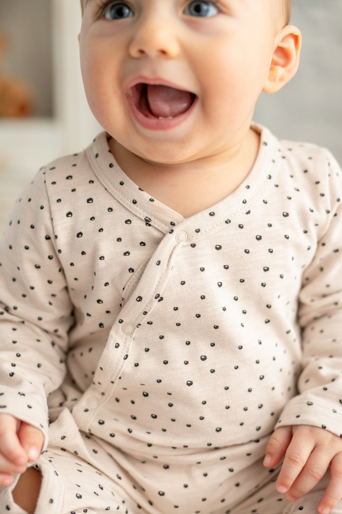 Unisex Bebek Antiviral Bej Çıtçıtlı Tulum (0-12 ay
