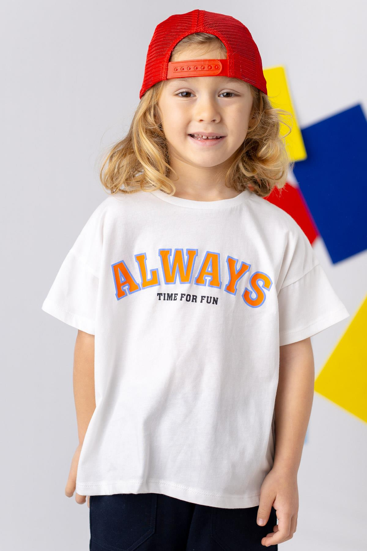 Unisex Kabartma Baskılı Basic T-shirt