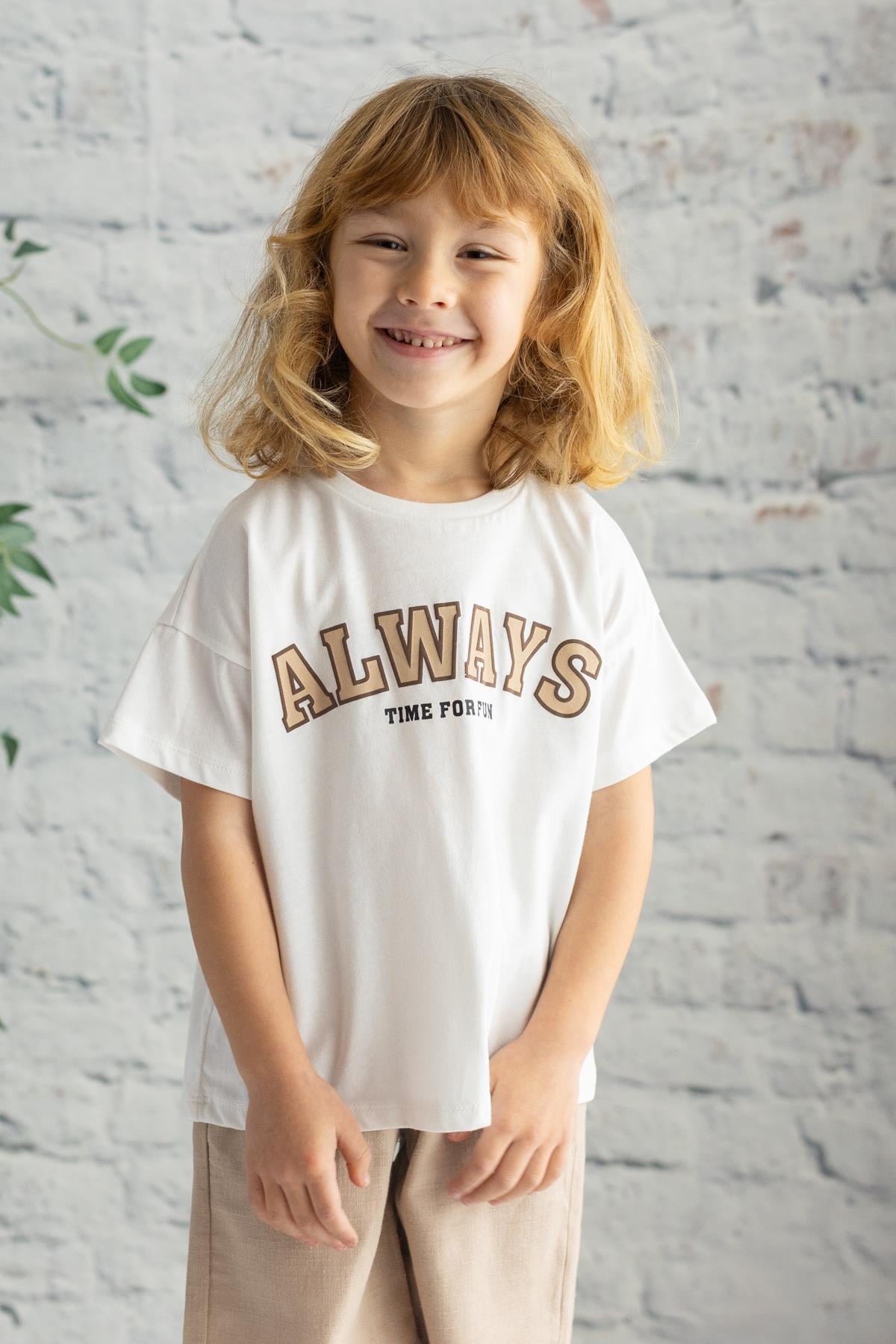 Unisex Kabartma Baskılı Basic T-shirt