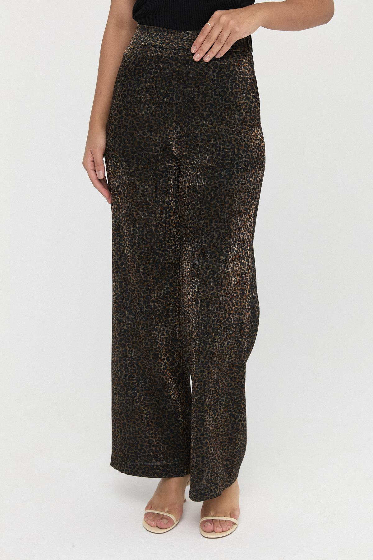 Leopar Desenli Jakarlı Pantolon{KATEGORİ}