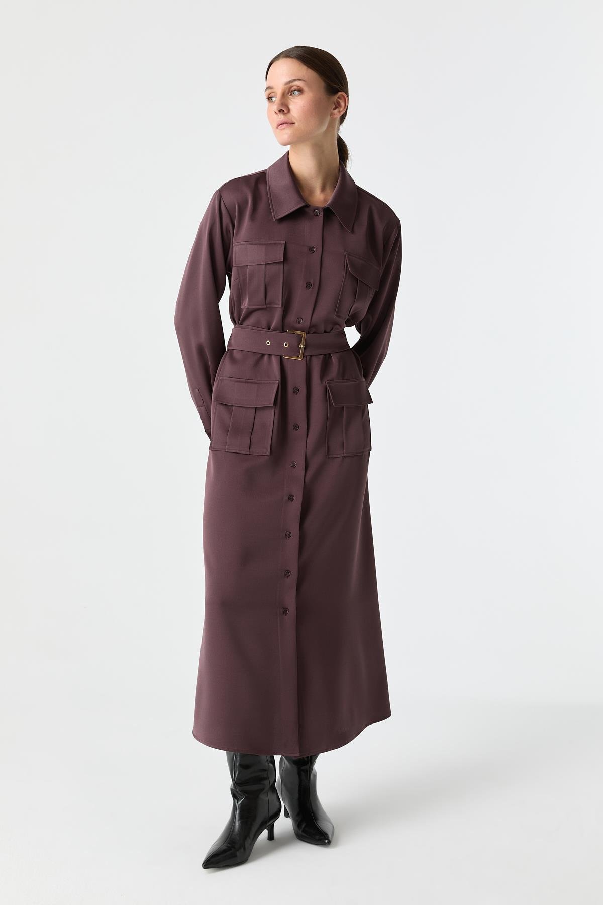 Saten Dokulu Utility Elbise{KATEGORİ}