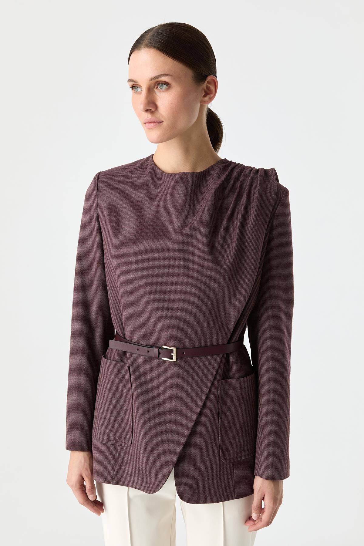 Atkı Detaylı Ceket MÜRDÜM{KATEGORİ}