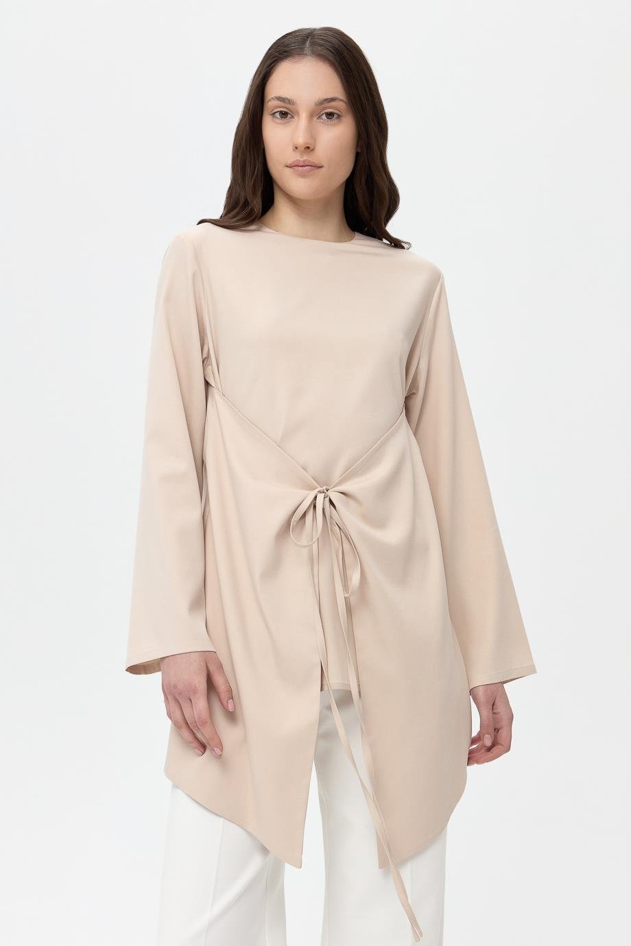 Bağ Detaylı Bluz{KATEGORİ}