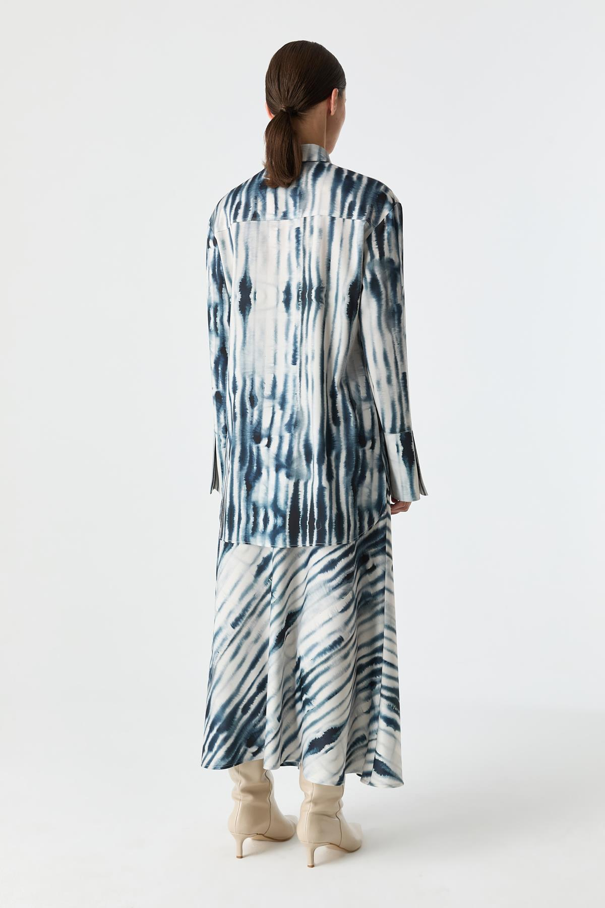 Bağ Detaylı Desenli Gömlek{KATEGORİ}