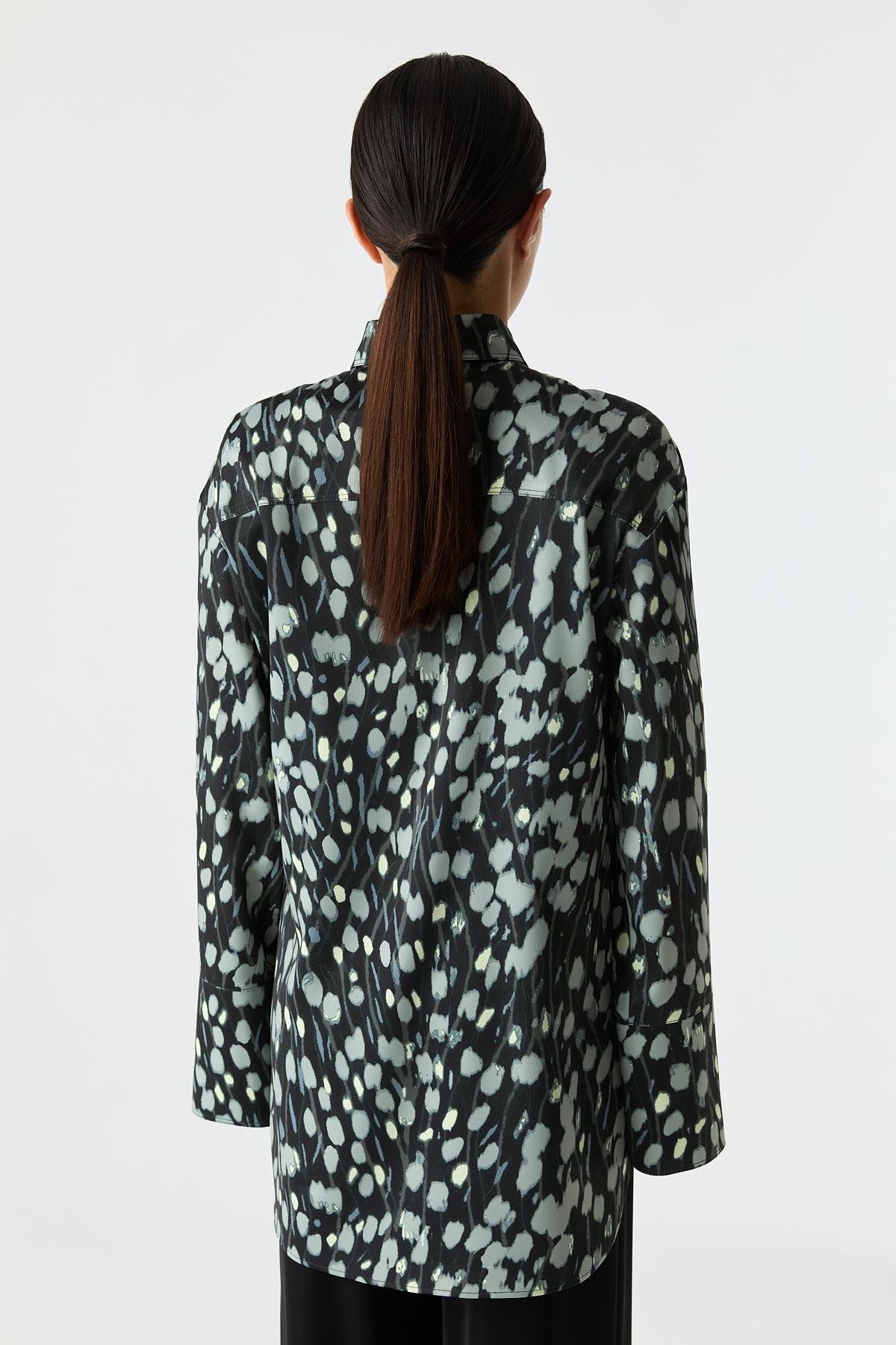 Bağ Detaylı Desenli Gömlek{KATEGORİ}