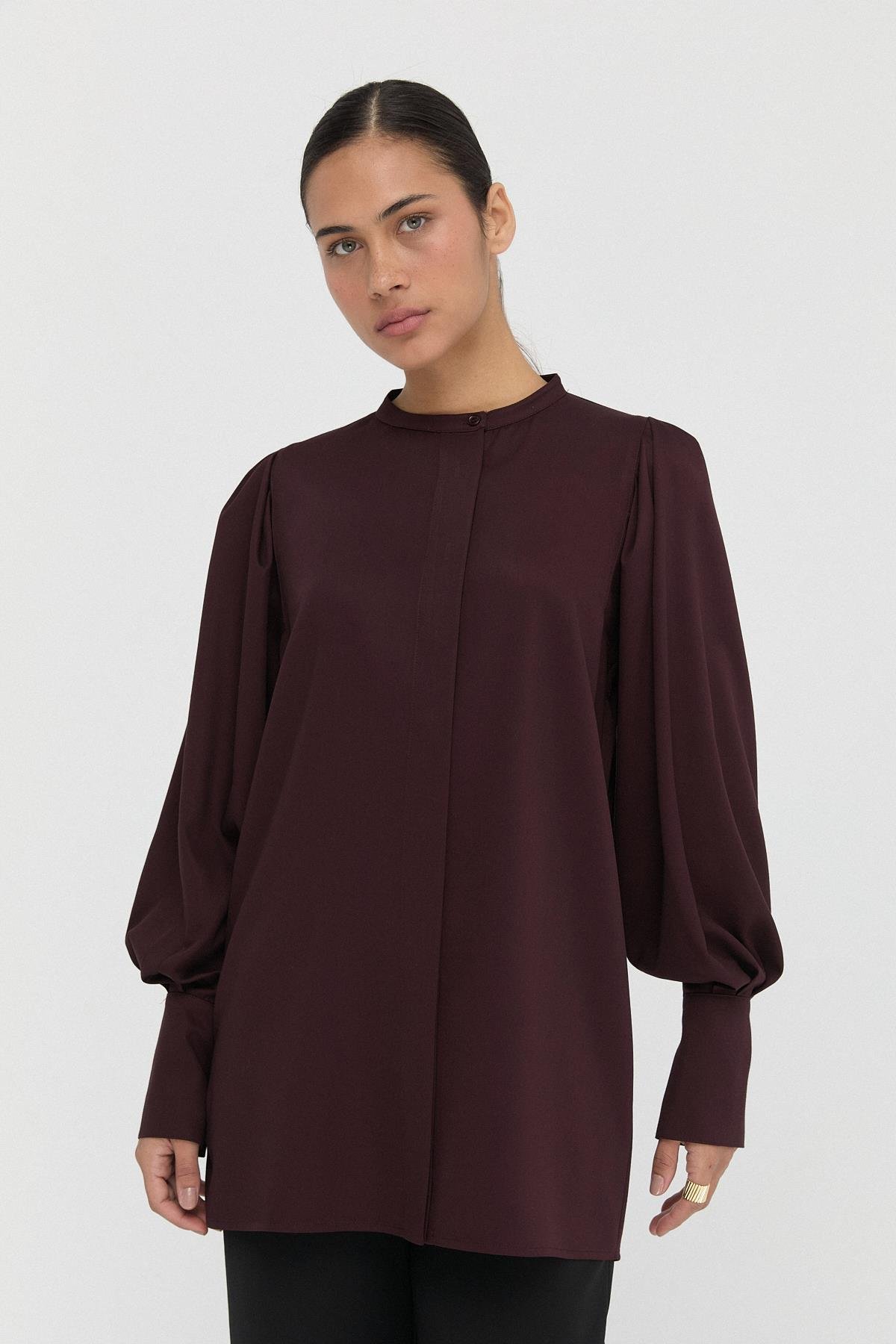 Balon Kol Pilili Gömlek{KATEGORİ}