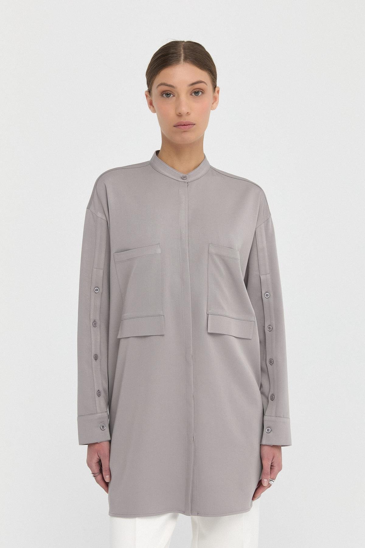 Büyük Cepli Kol Detaylı Gömlek{KATEGORİ}