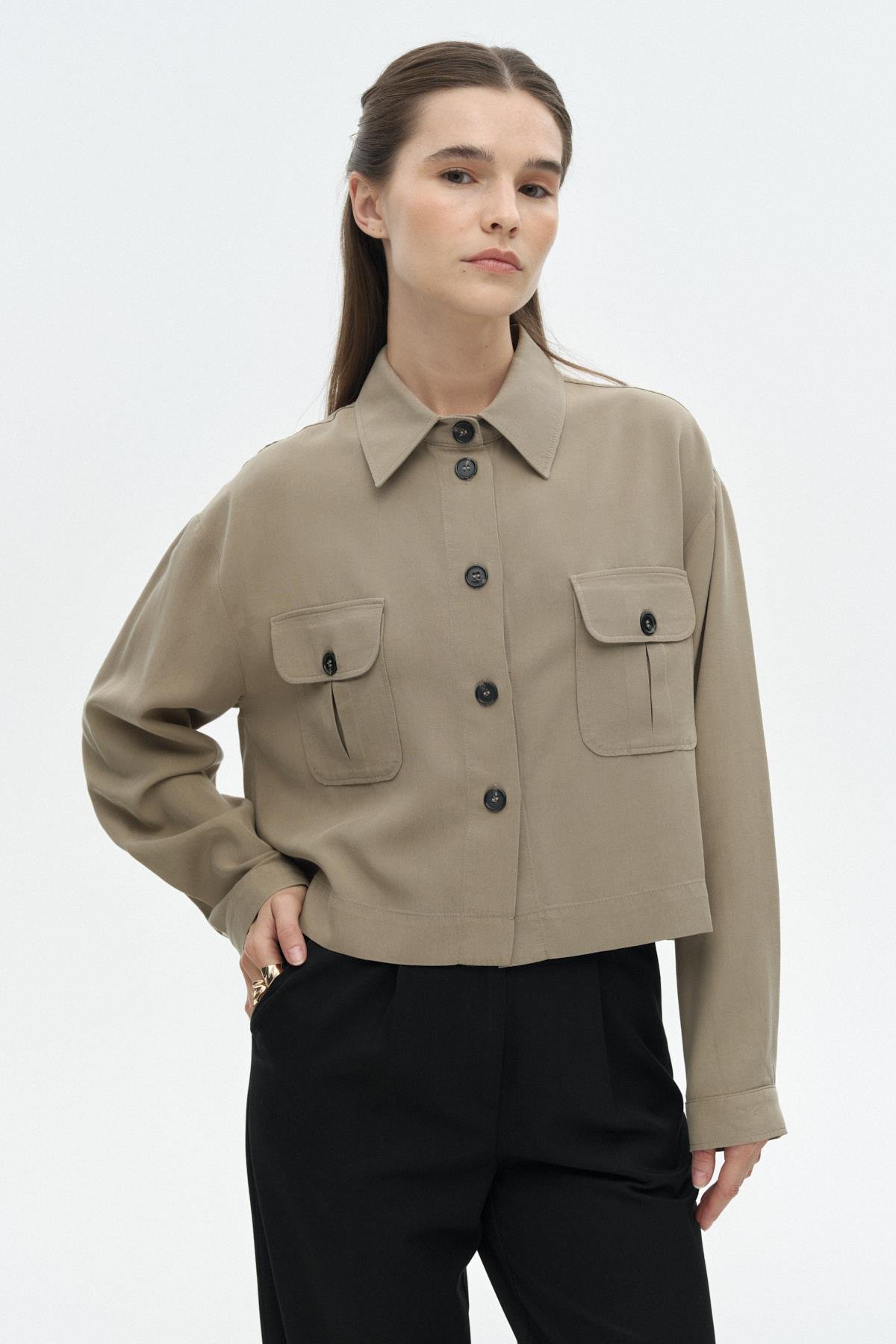 Cepli Crop Gömlek{KATEGORİ}