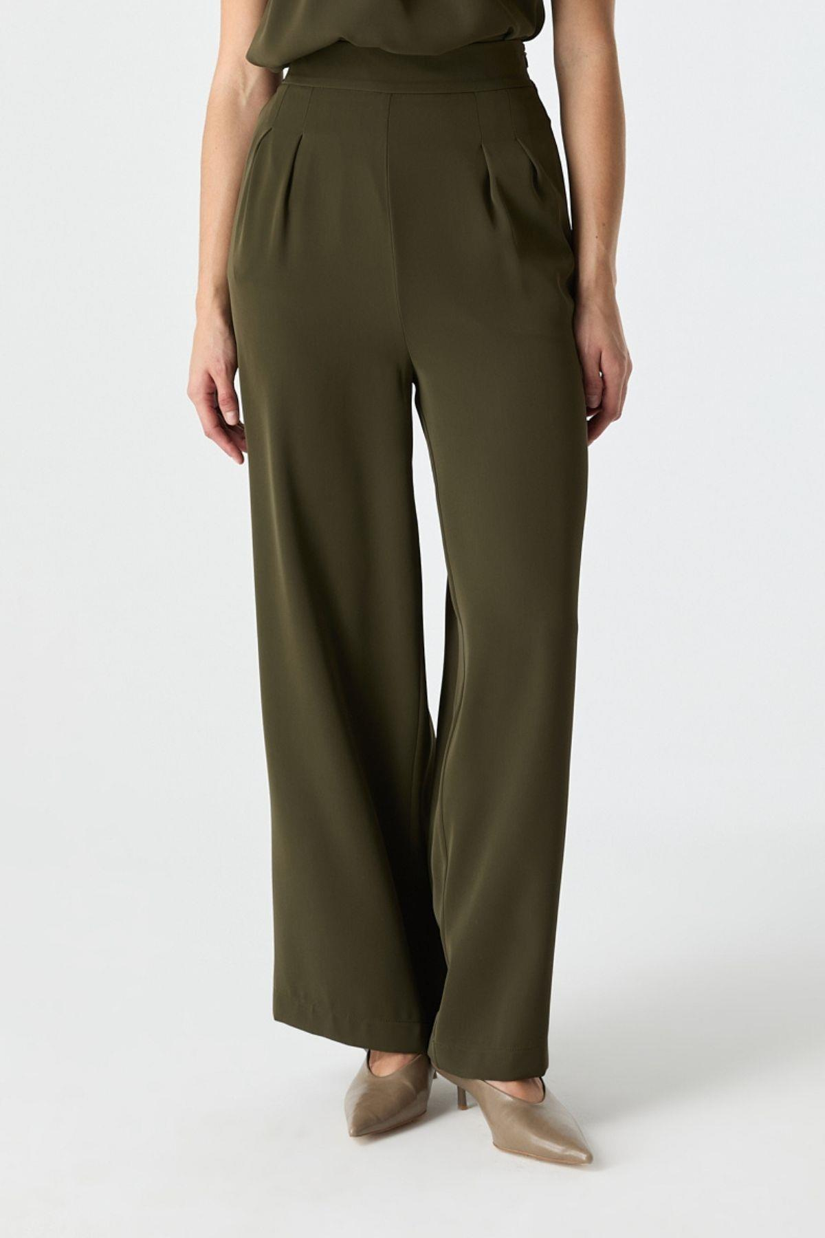 Çift Pilili Dökümlü Pantolon{KATEGORİ}