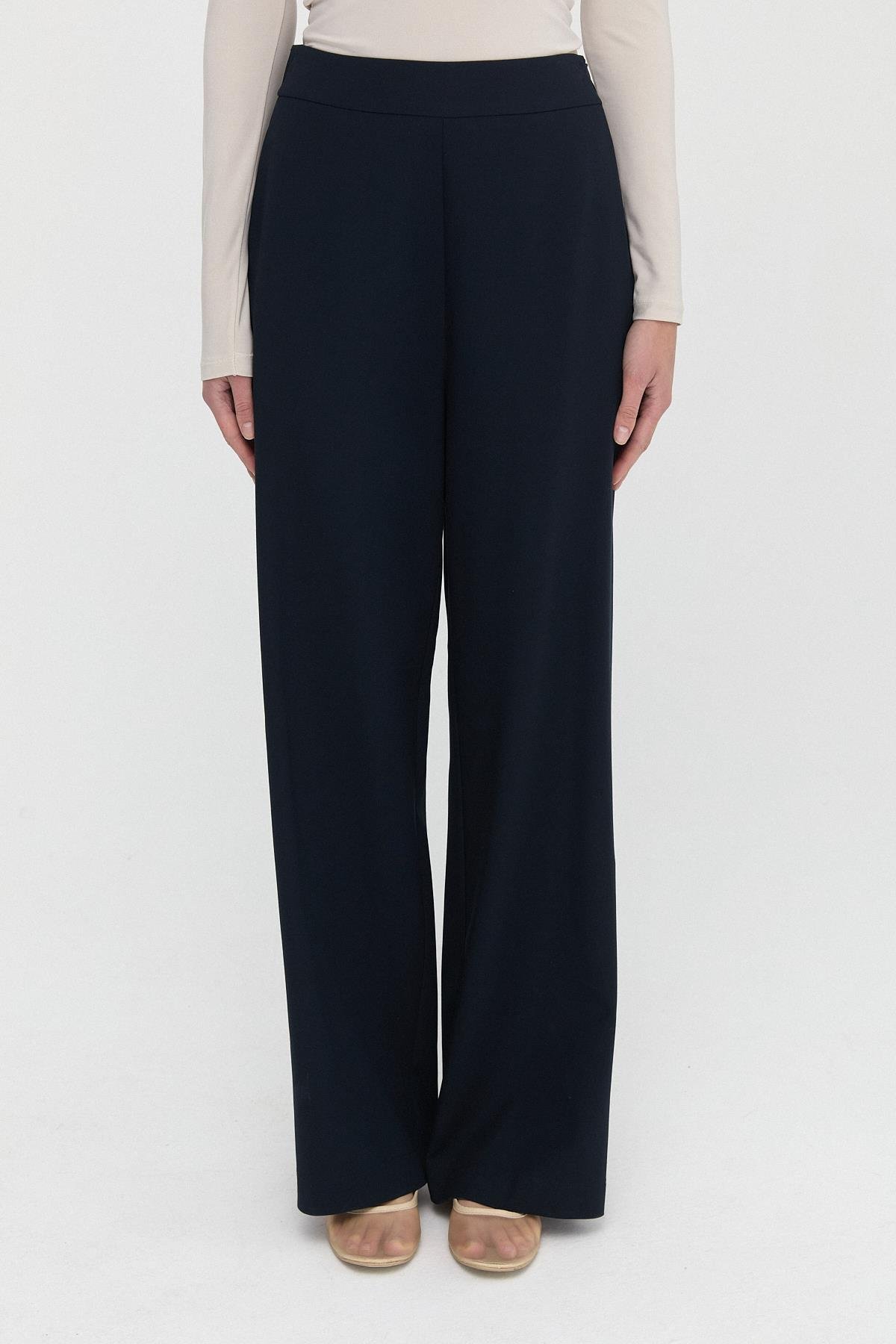 Elastik Bel Bantlı Bol Pantolon{KATEGORİ}