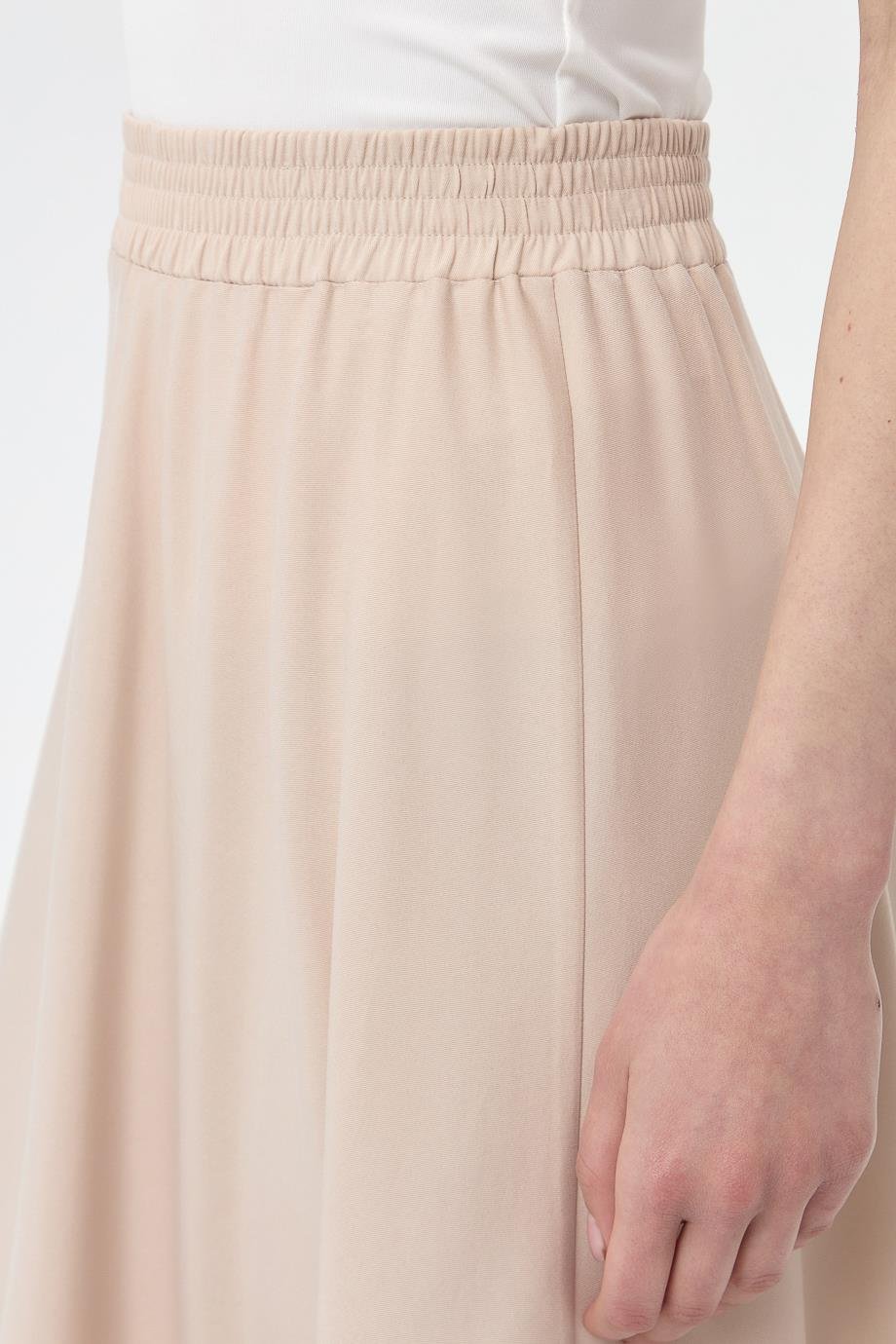 Elastik Belli Dikiş Detaylı Etek{KATEGORİ}