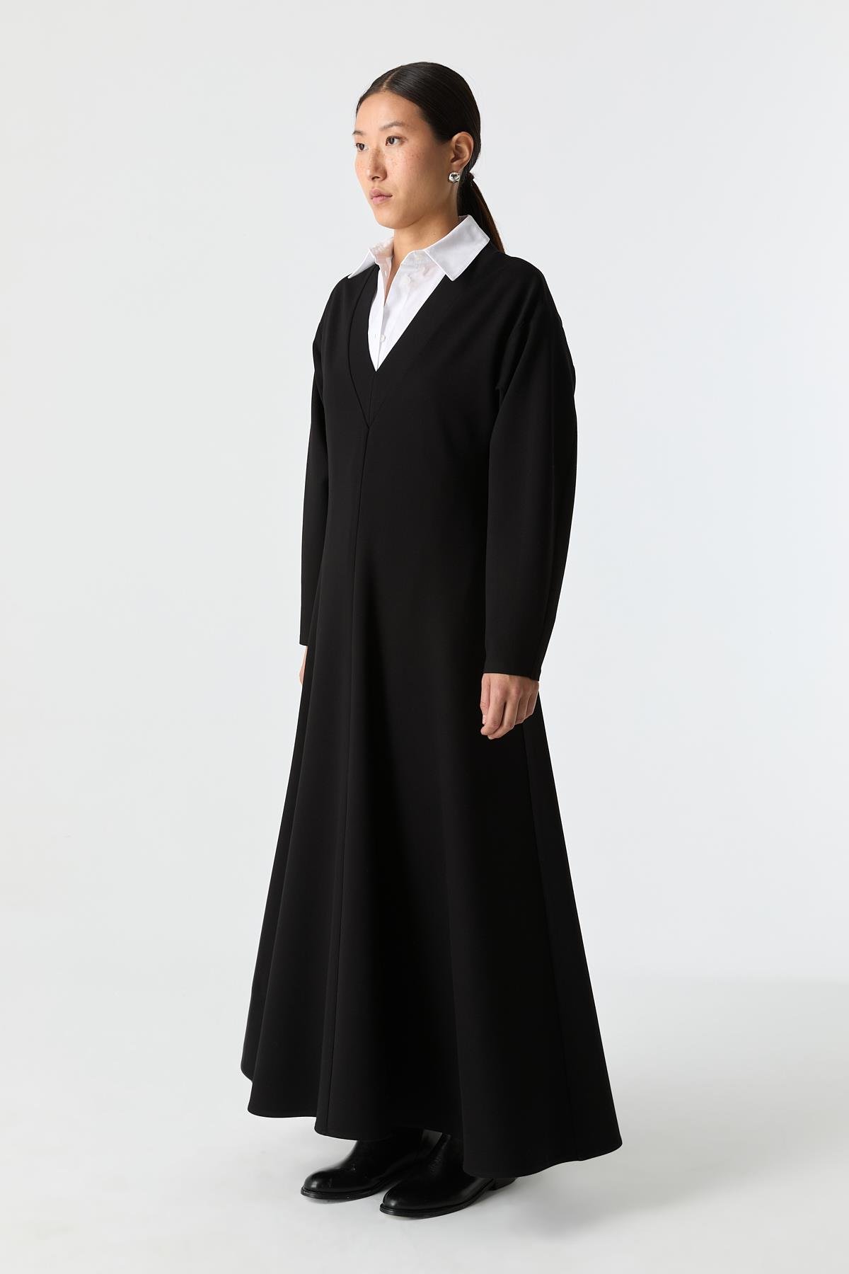 Esnek Dokulu Derin V Yaka Elbise SİYAH{KATEGORİ}