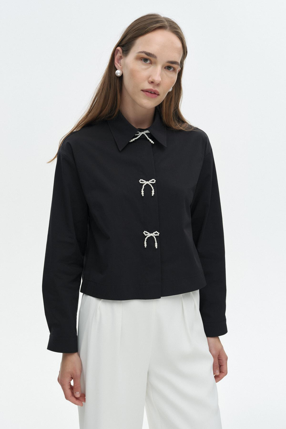 Fiyonklu Crop Gömlek{KATEGORİ}