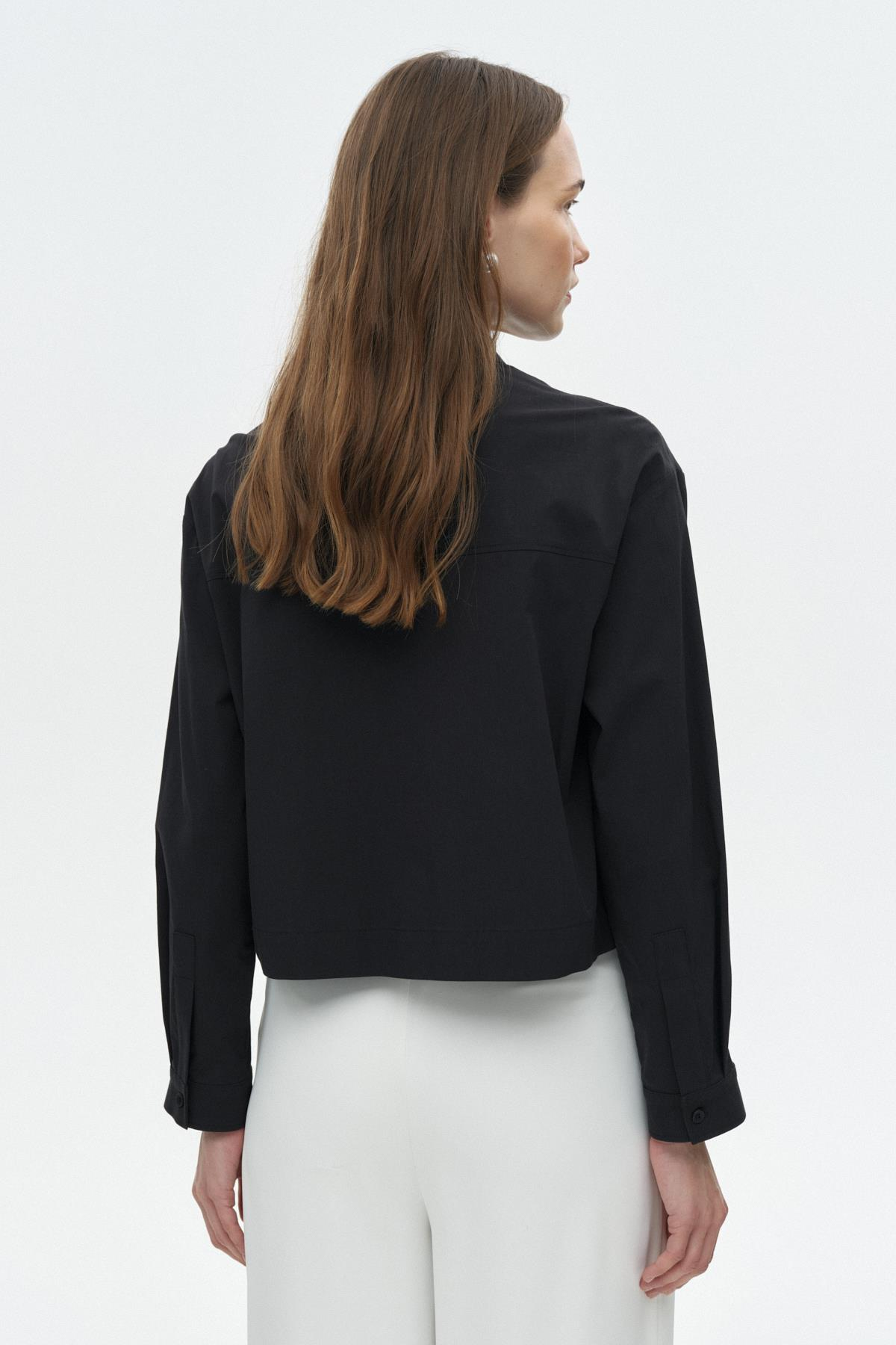 Fiyonklu Crop Gömlek{KATEGORİ}